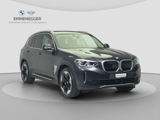 BMW iX3 Impressive-image-6