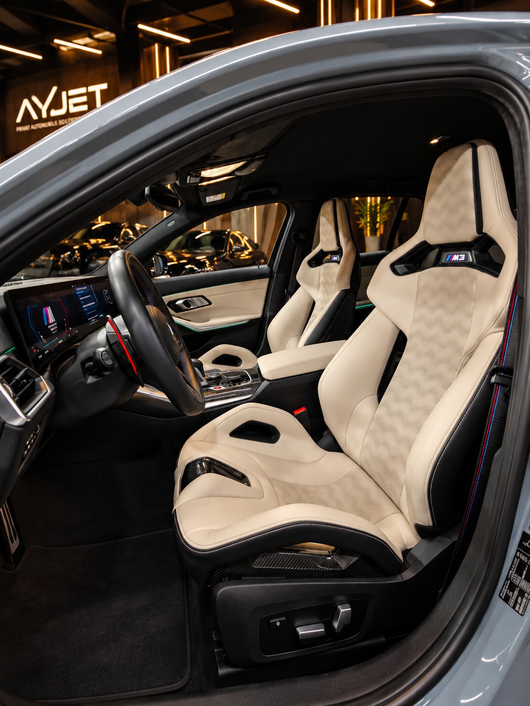 BMW M3 Touring xDrive Competition M-image-4
