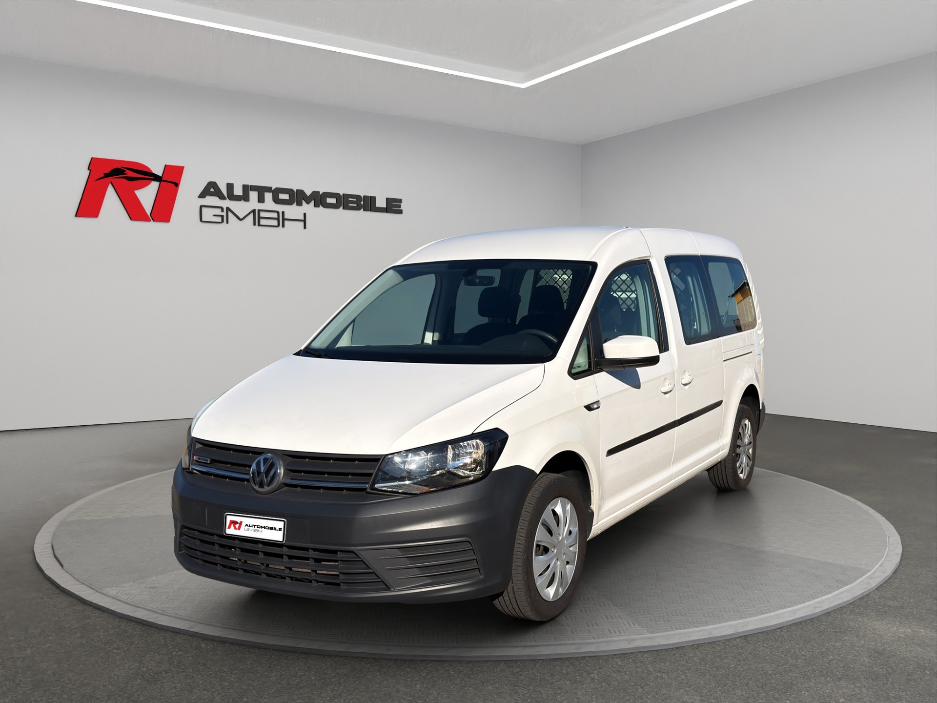 VW Caddy Maxi 2.0 TDI Trendline 4Motion-image-0