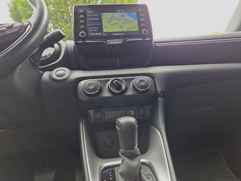 TOYOTA Yaris 1.5 VVT-iE Trend MdS 44458/069-image-13