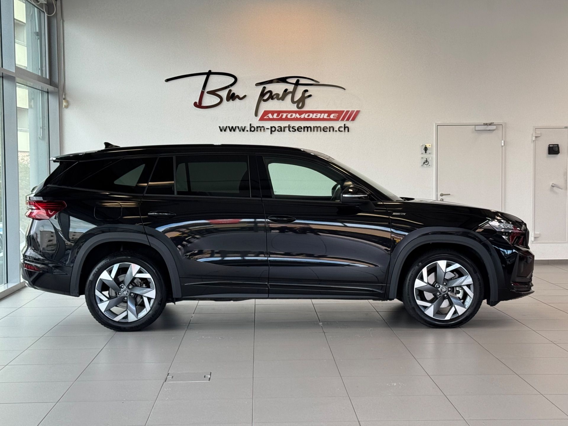 SKODA Kodiaq 2.0 TDI Sportline-image-6