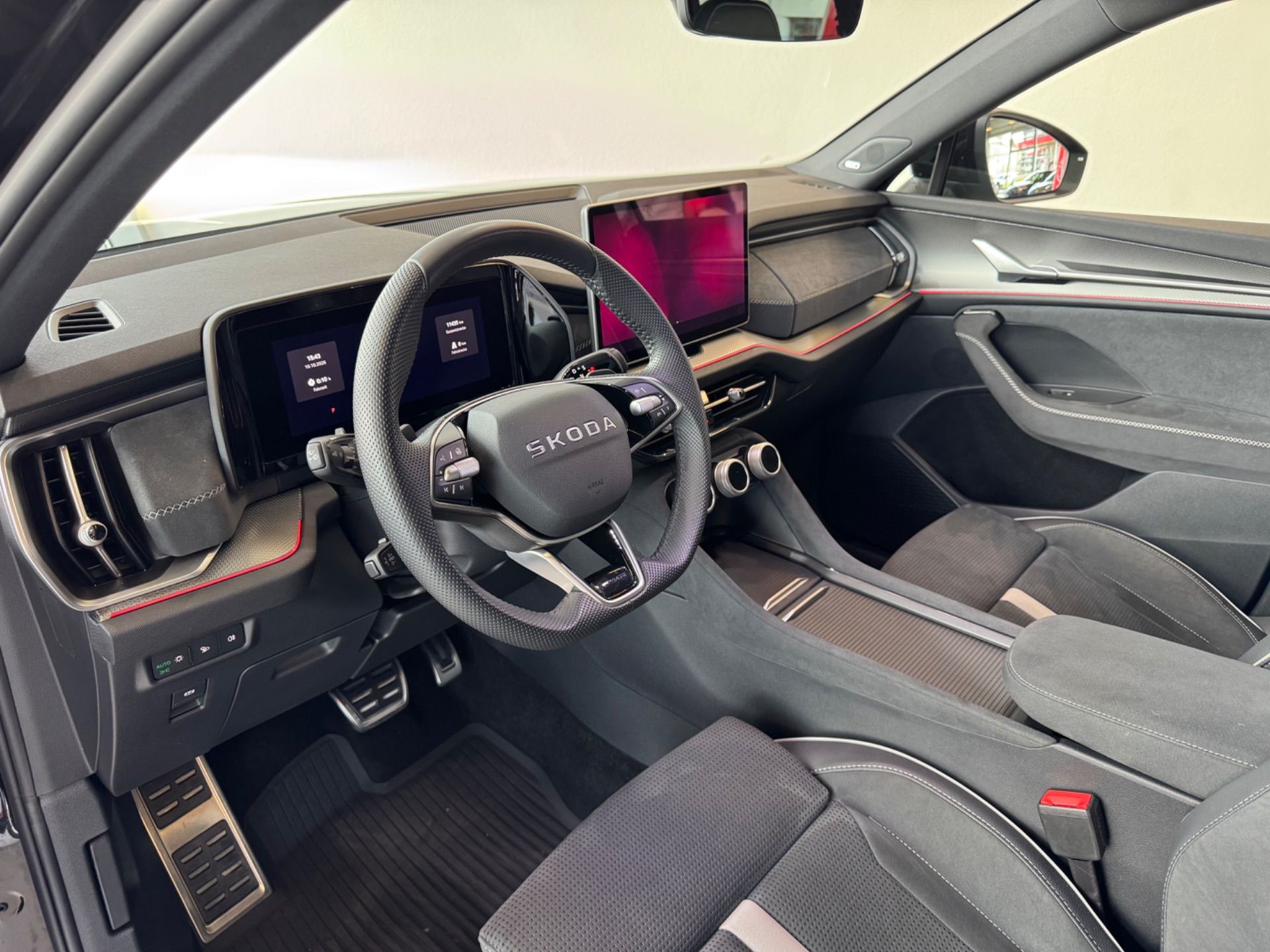 SKODA Kodiaq 2.0 TDI Sportline-image-9