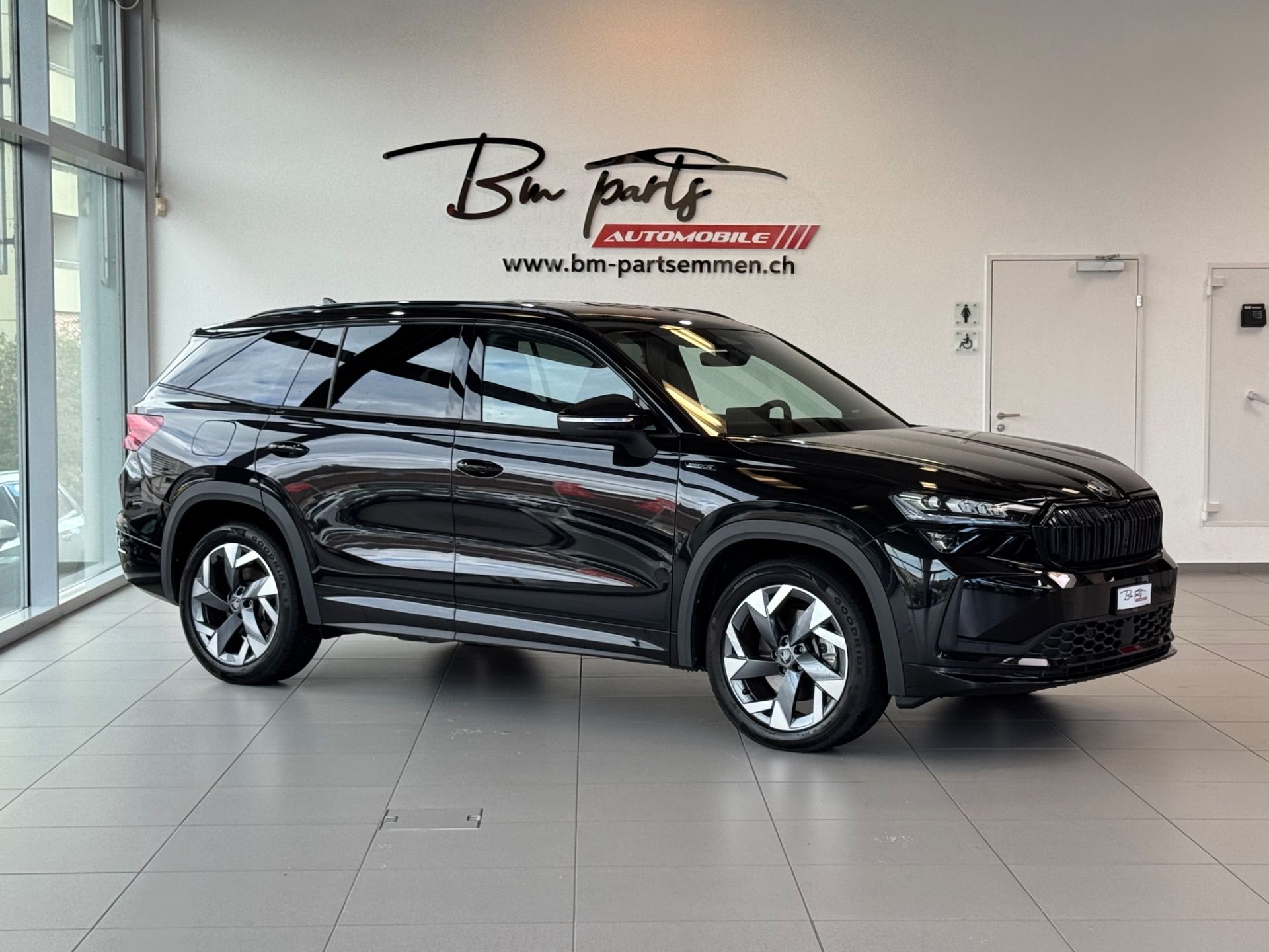 SKODA Kodiaq 2.0 TDI Sportline-image-0