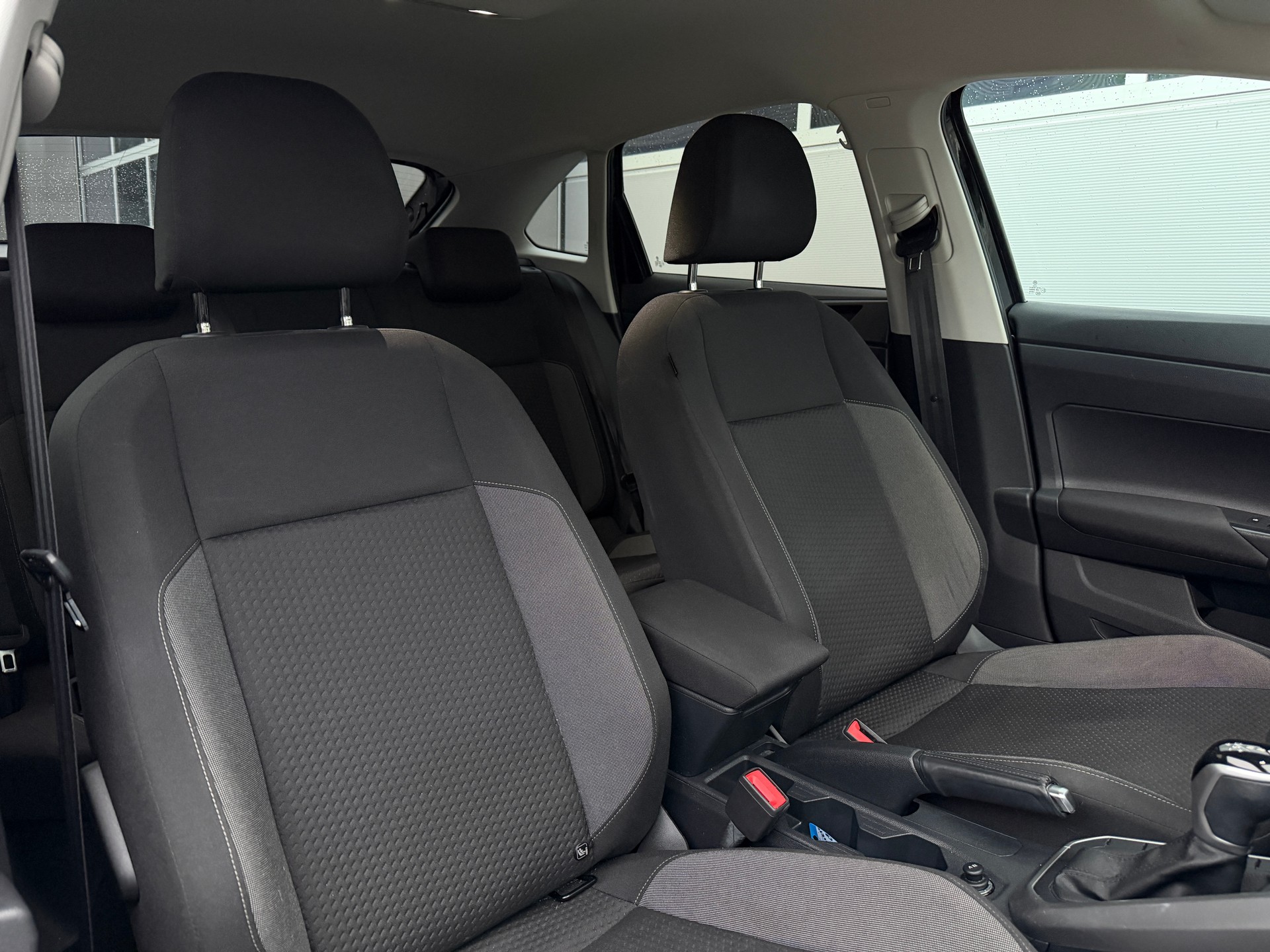 VW Taigo 1.0 TSI Style DSG-image-10
