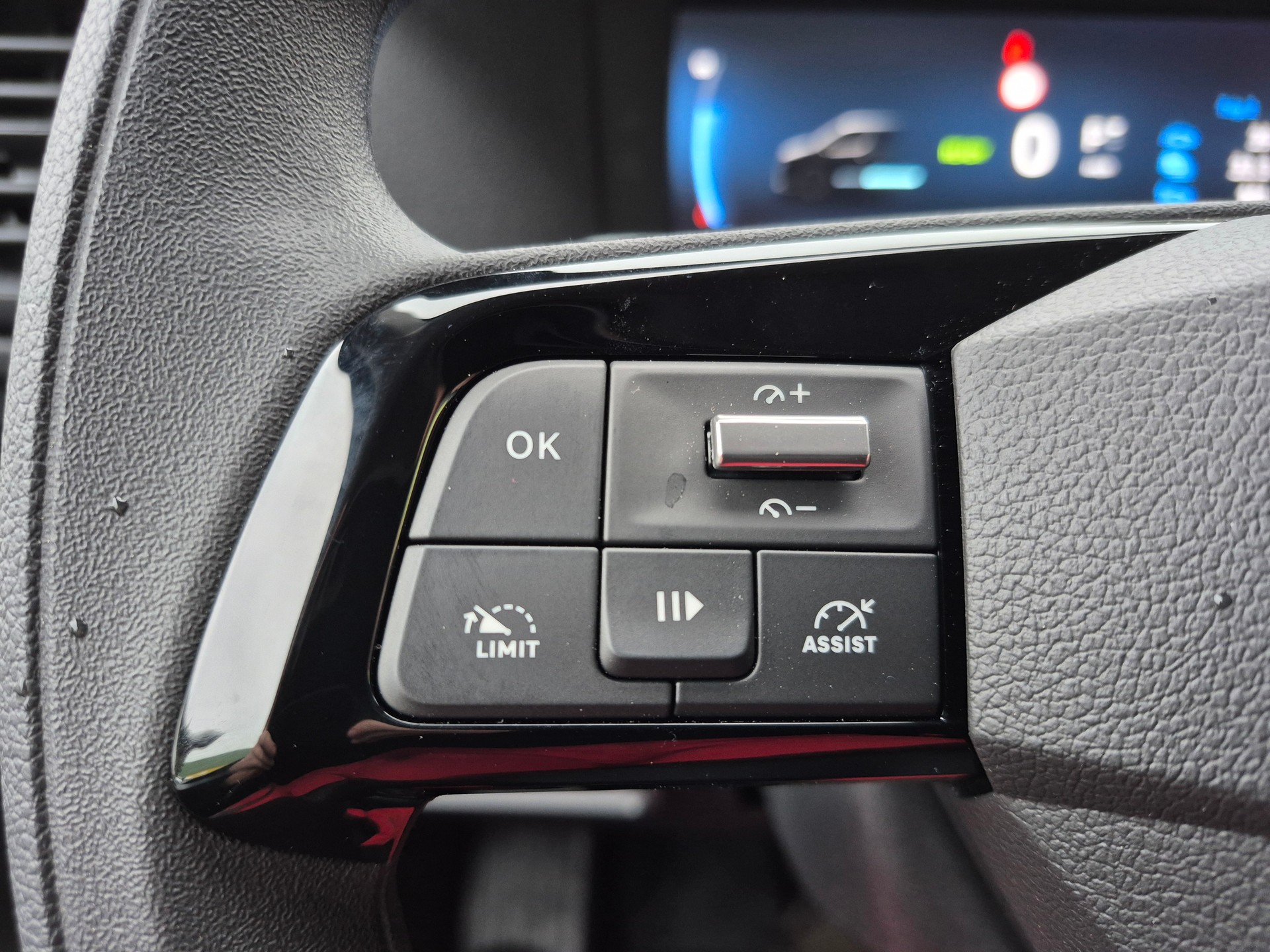 TOYOTA Proace EV 75kWh Medium Advanced Meister-image-22
