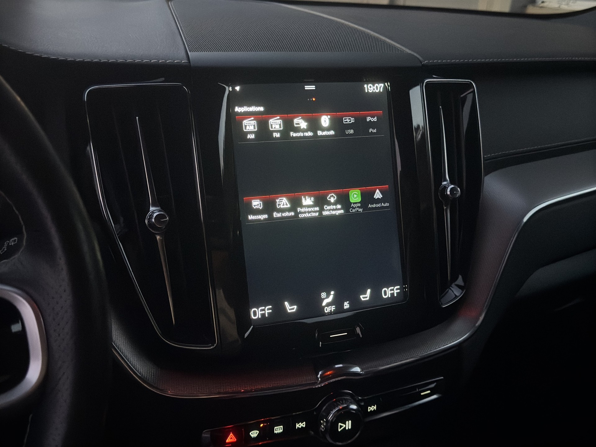 VOLVO XC60 T5 AWD R-Design Geartronic-image-16