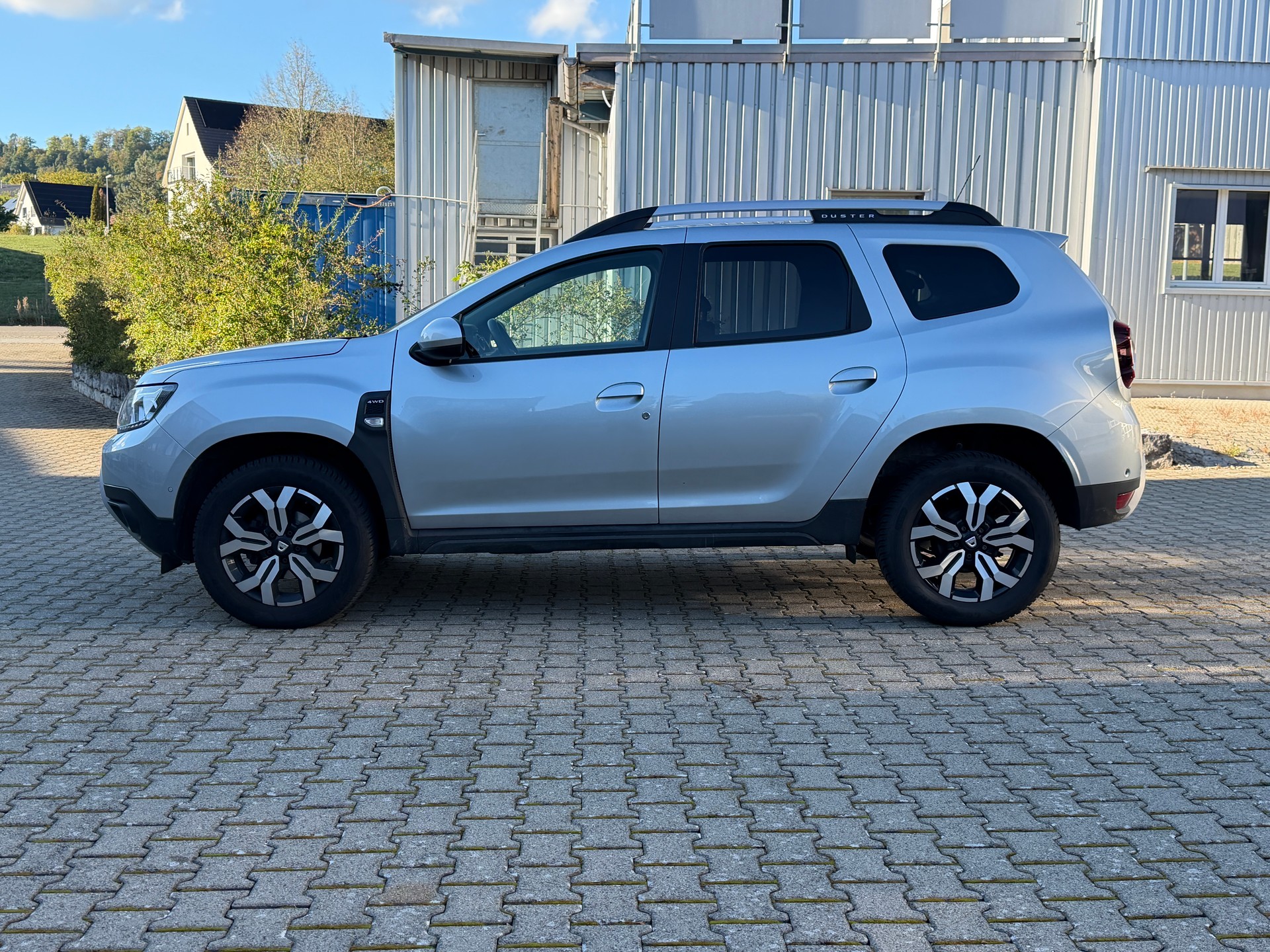 DACIA Duster 1.5 Blue dCi Prestige 4WD-showroom-element-3