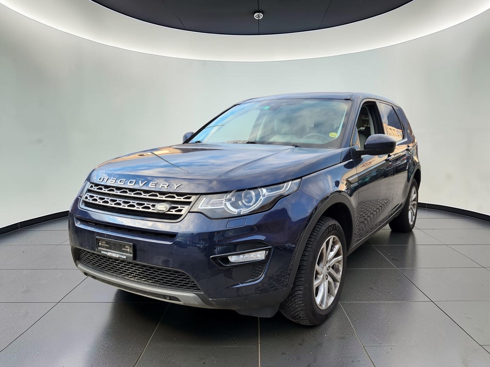 LAND ROVER Discovery Sport 2.0 TD4 SE AT9-image-0