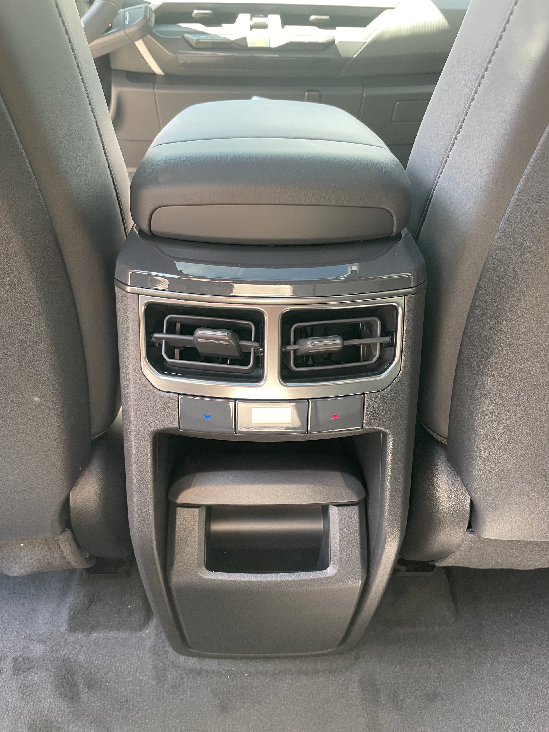 KIA EV5 81,4 kWh GT Line 4x4 mit GT-Line Pack und Panorama, V2L-image-18