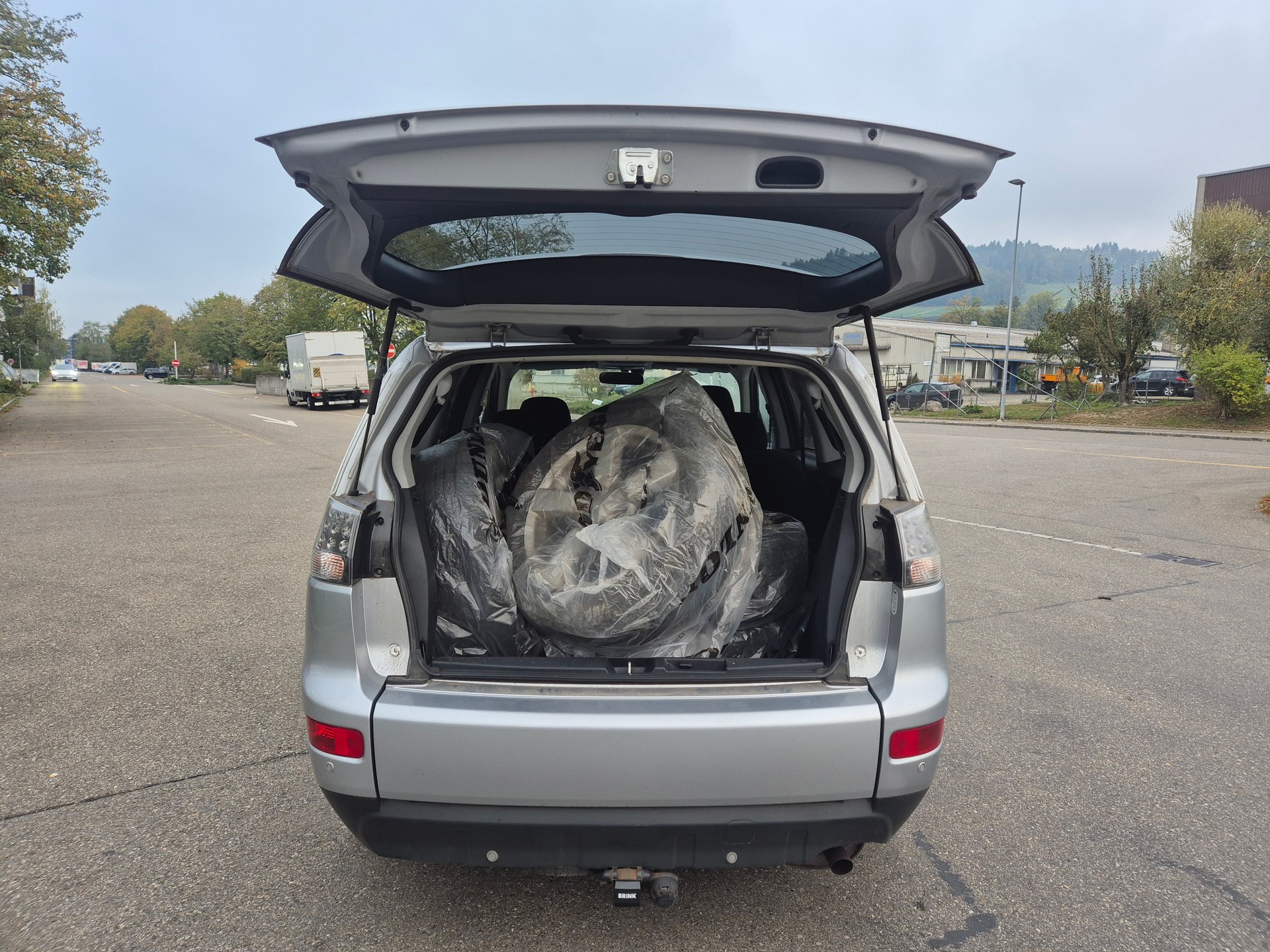 MITSUBISHI Outlander 2.4 Instyle 4WD CVT-image-8