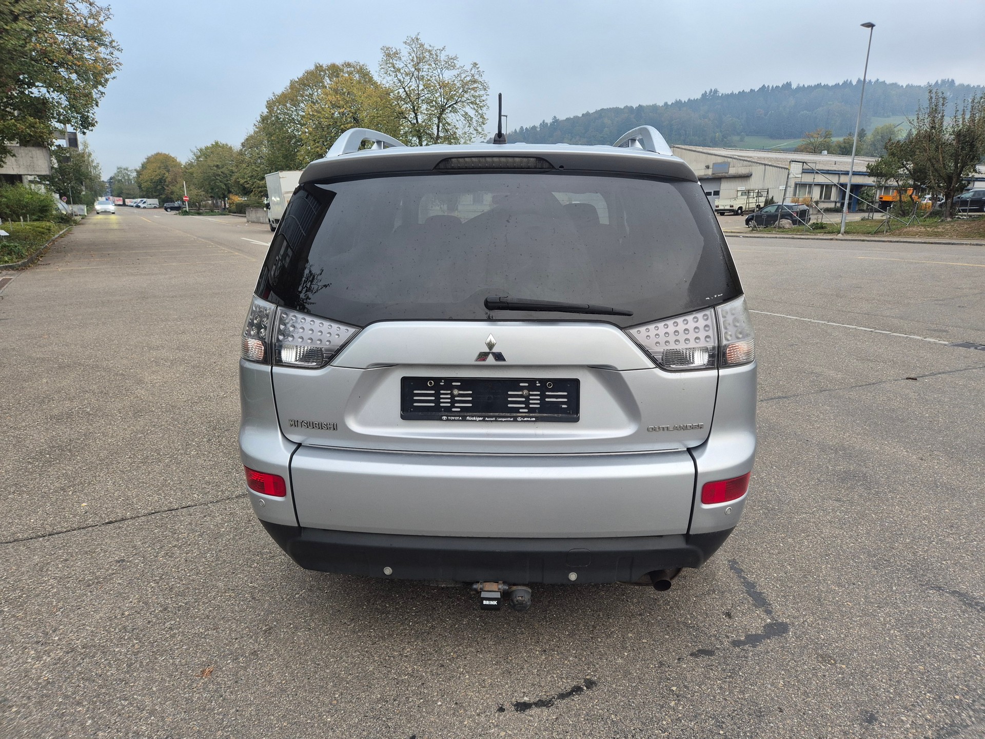 MITSUBISHI Outlander 2.4 Instyle 4WD CVT-image-7