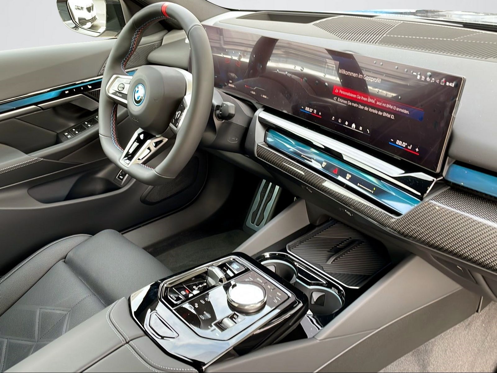BMW i5 M60 xDrive M Sport Pro-image-10