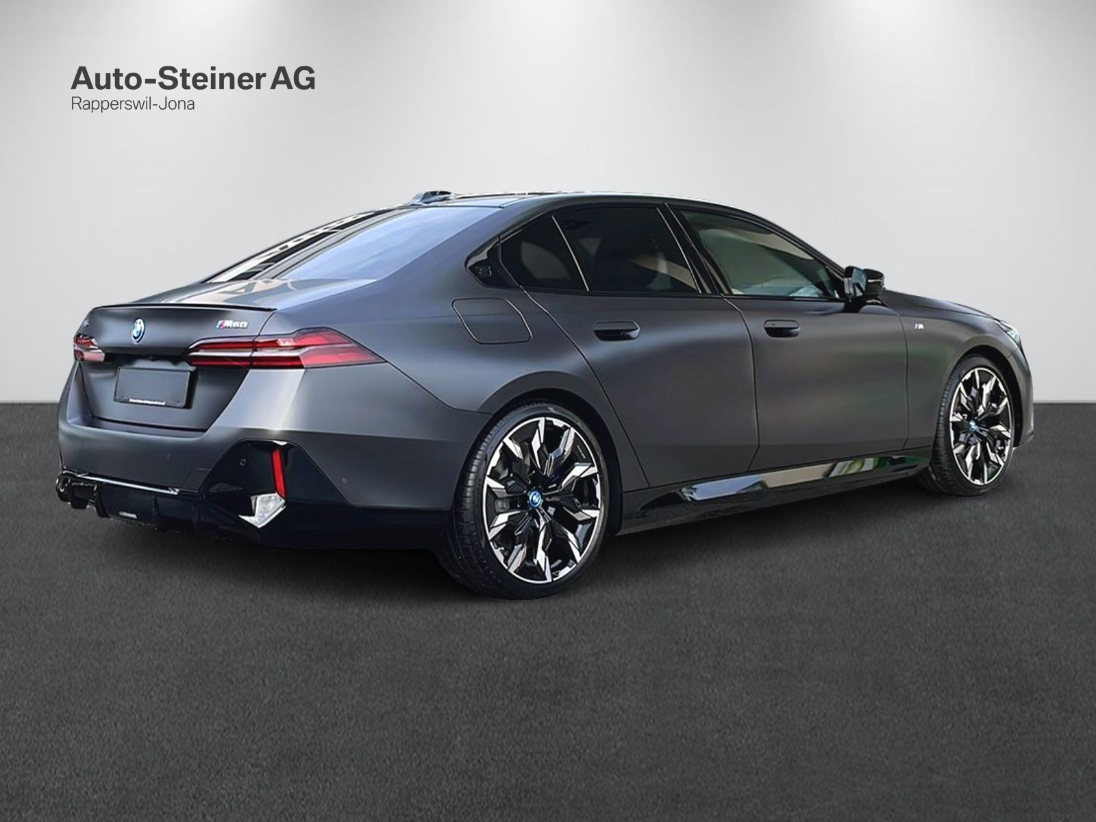 BMW i5 M60 xDrive M Sport Pro-image-1