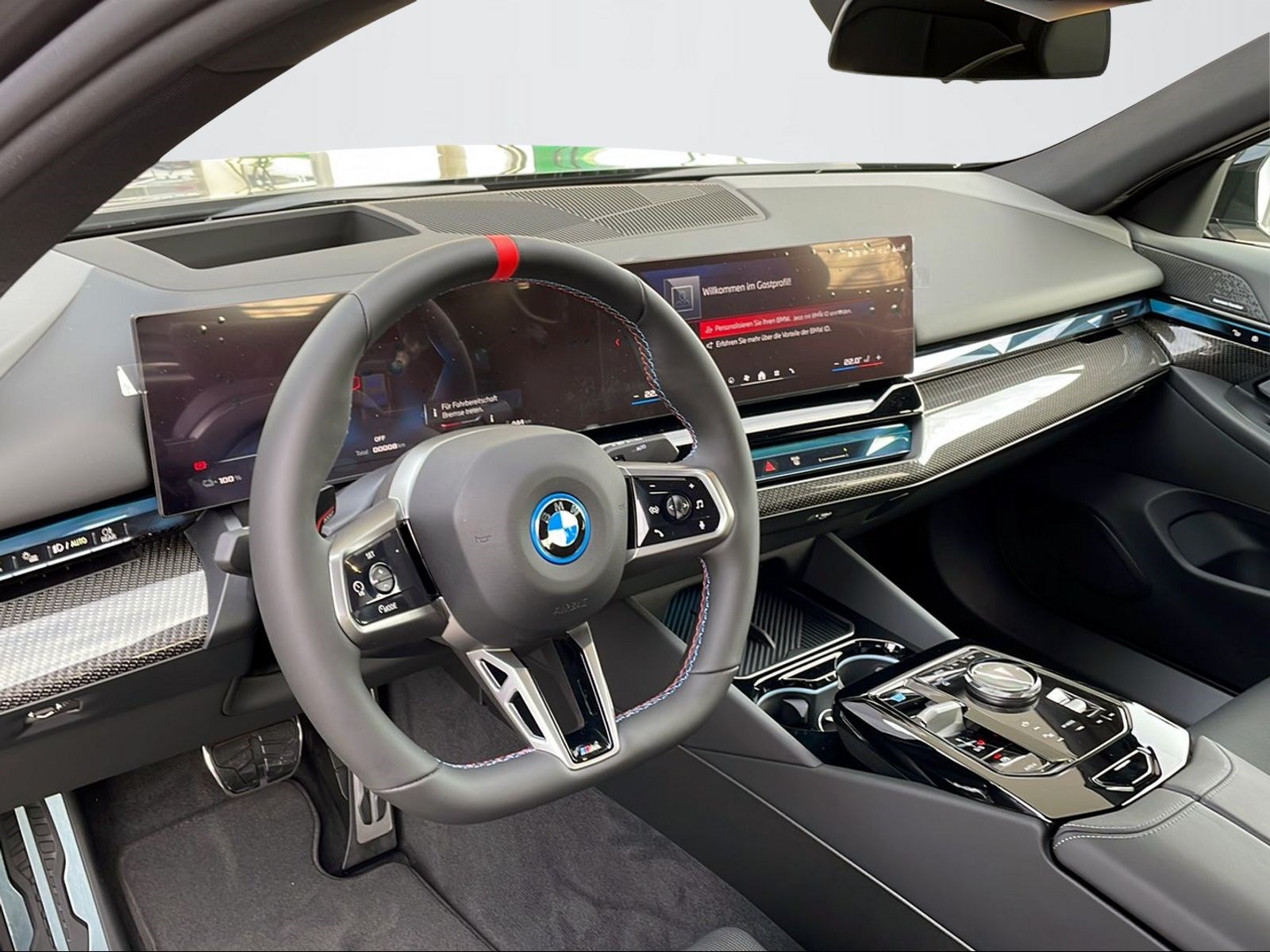 BMW i5 M60 xDrive M Sport Pro-image-3