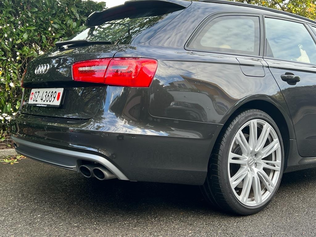 AUDI S6 Avant 4.0 TFSI V8 quattro S-tronic-image-8