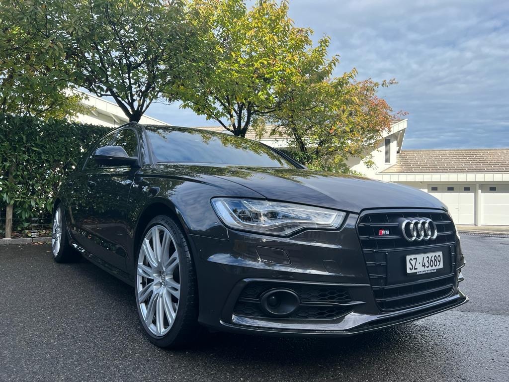 AUDI S6 Avant 4.0 TFSI V8 quattro S-tronic-image-5