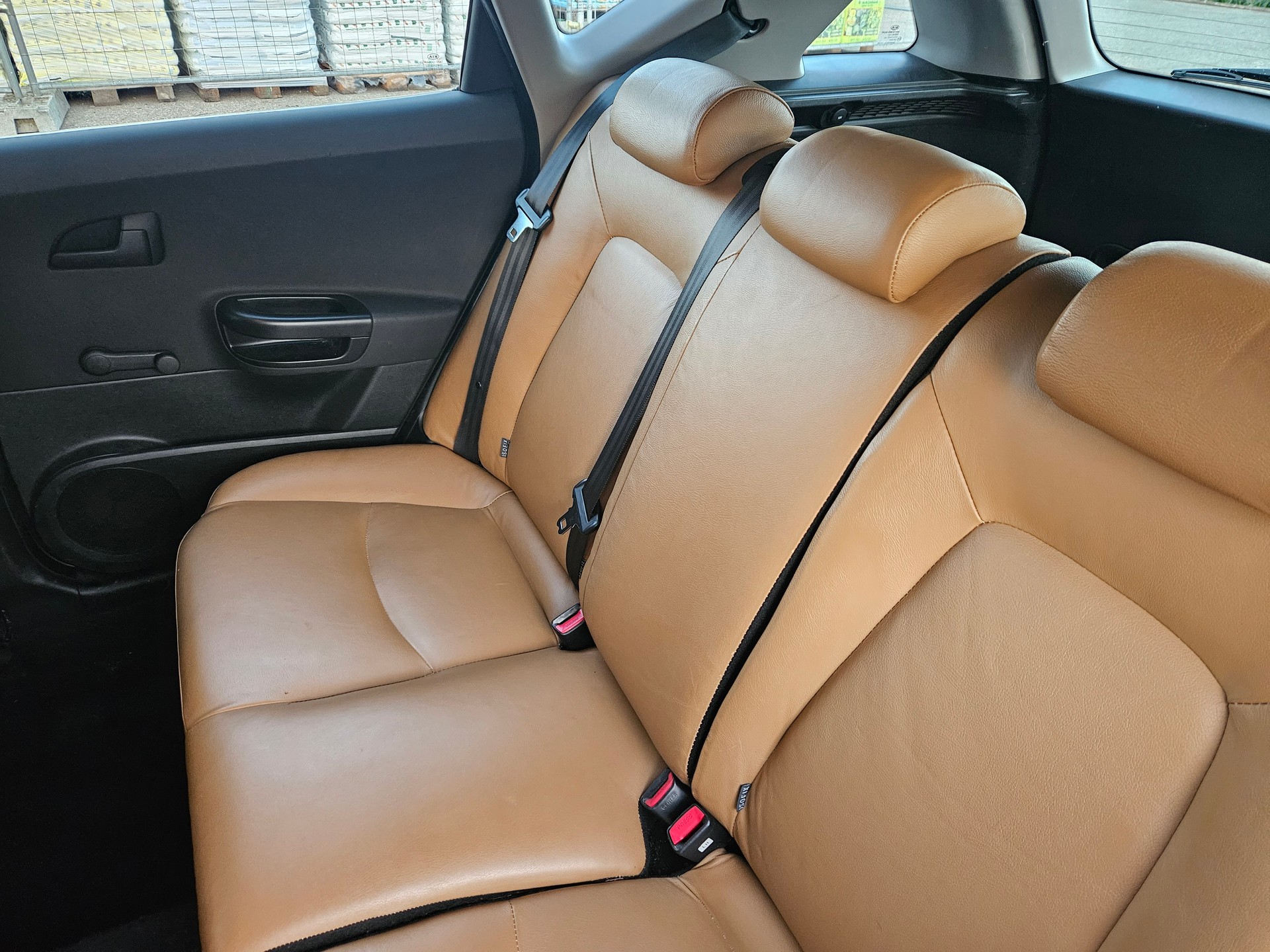 KIA Ceed Sporty Wagon 1.6 16V Classic-image-9