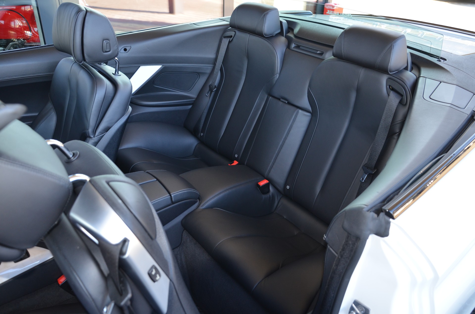 BMW 650i Cabrio xDrive M-Sportpaket*Frisch ab MFK, 1 Jahr oder 20000km Garantie inkl.*-image-14
