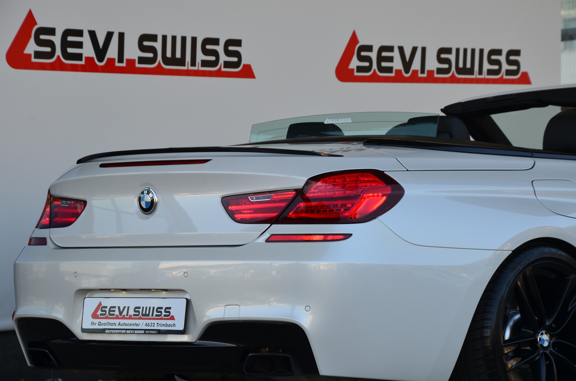 BMW 650i Cabrio xDrive M-Sportpaket*Frisch ab MFK, 1 Jahr oder 20000km Garantie inkl.*-image-4