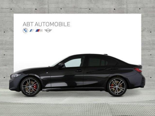 BMW 330d xDrive SAG-showroom-element-1