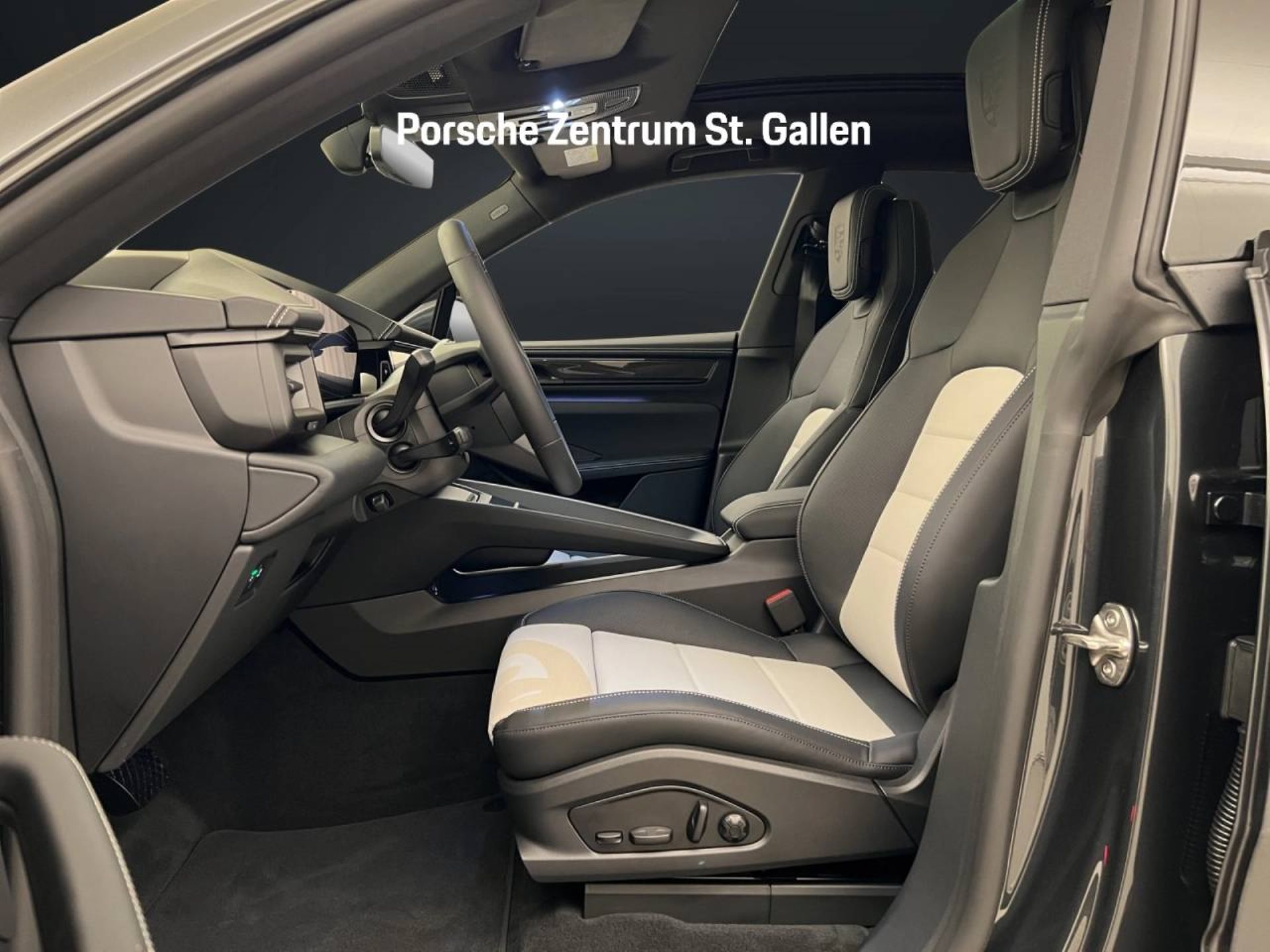PORSCHE Macan 4-image-4