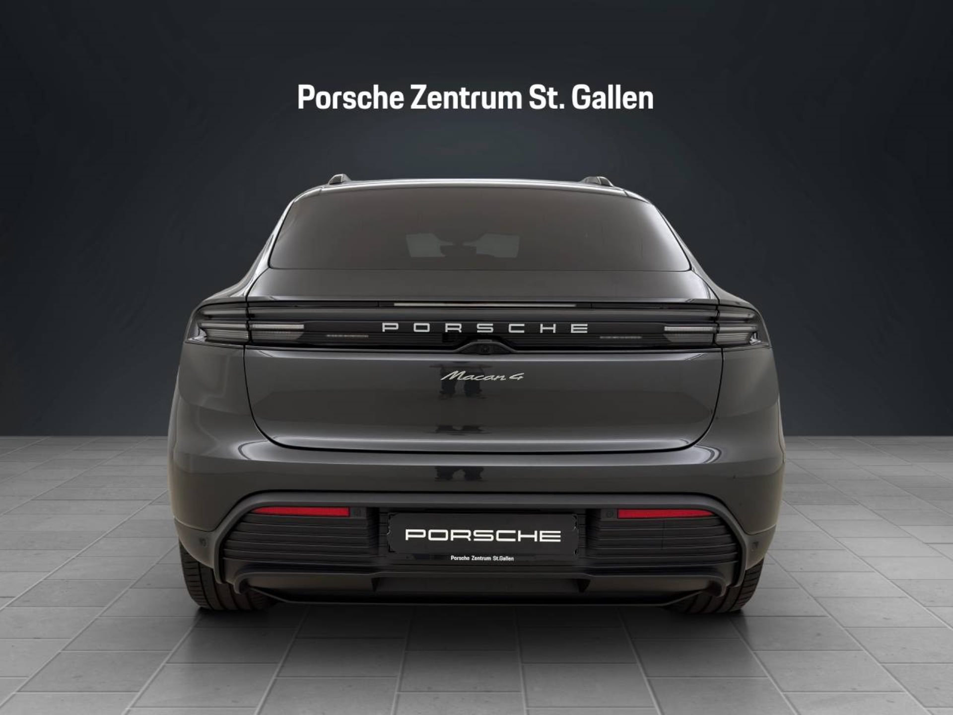 PORSCHE Macan 4-image-2