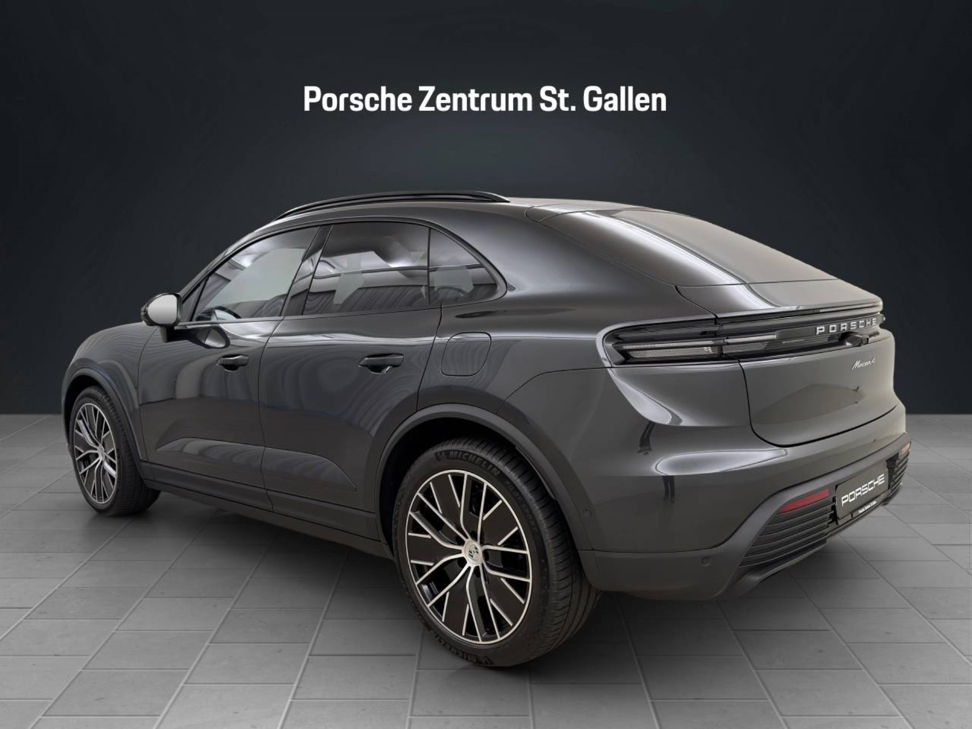PORSCHE Macan 4-image-6