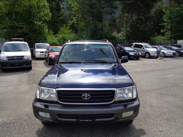 TOYOTA Land Cruiser 500 4.7 S.Saloon-image-5