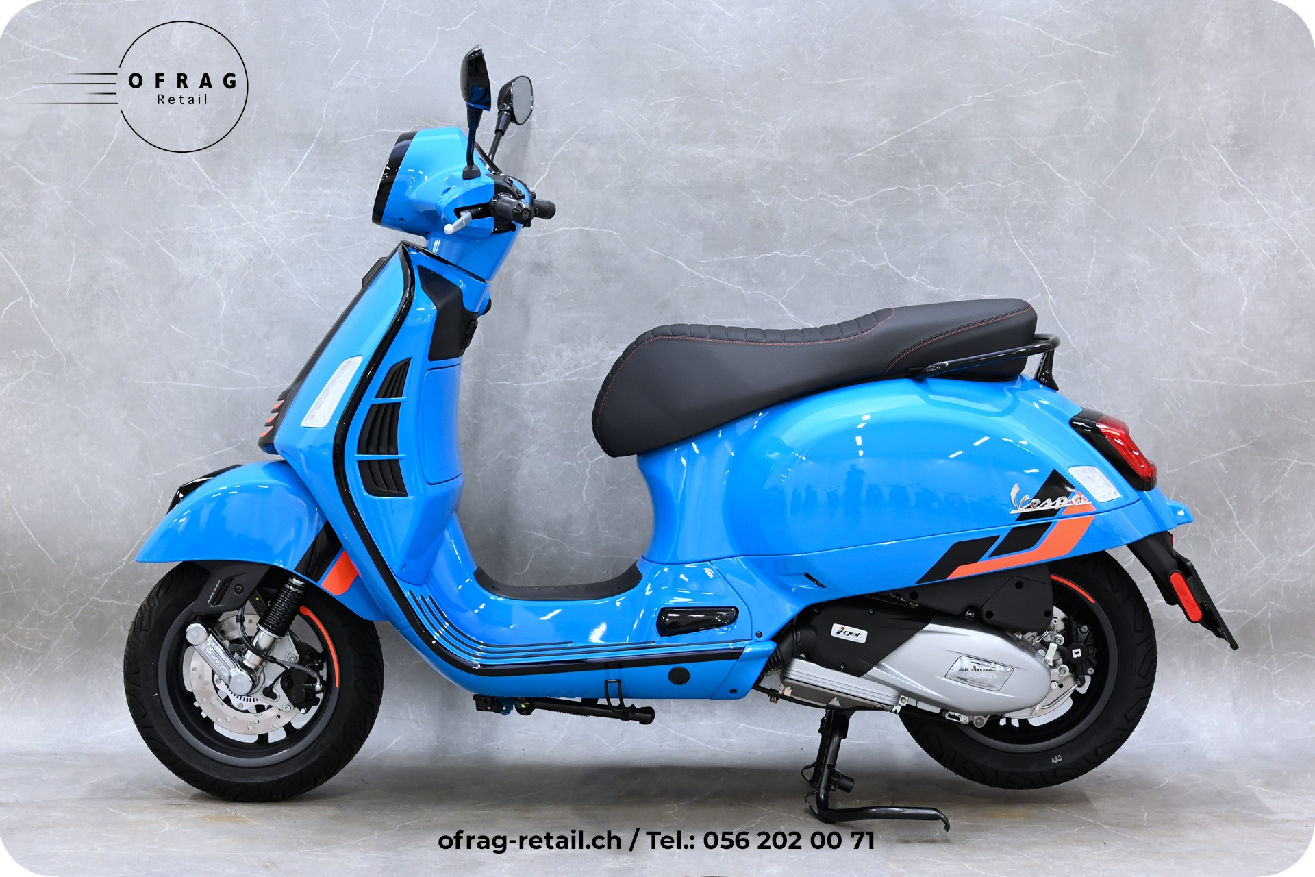 PIAGGIO Vespa GTS 125 Super Sport-showroom-element-2