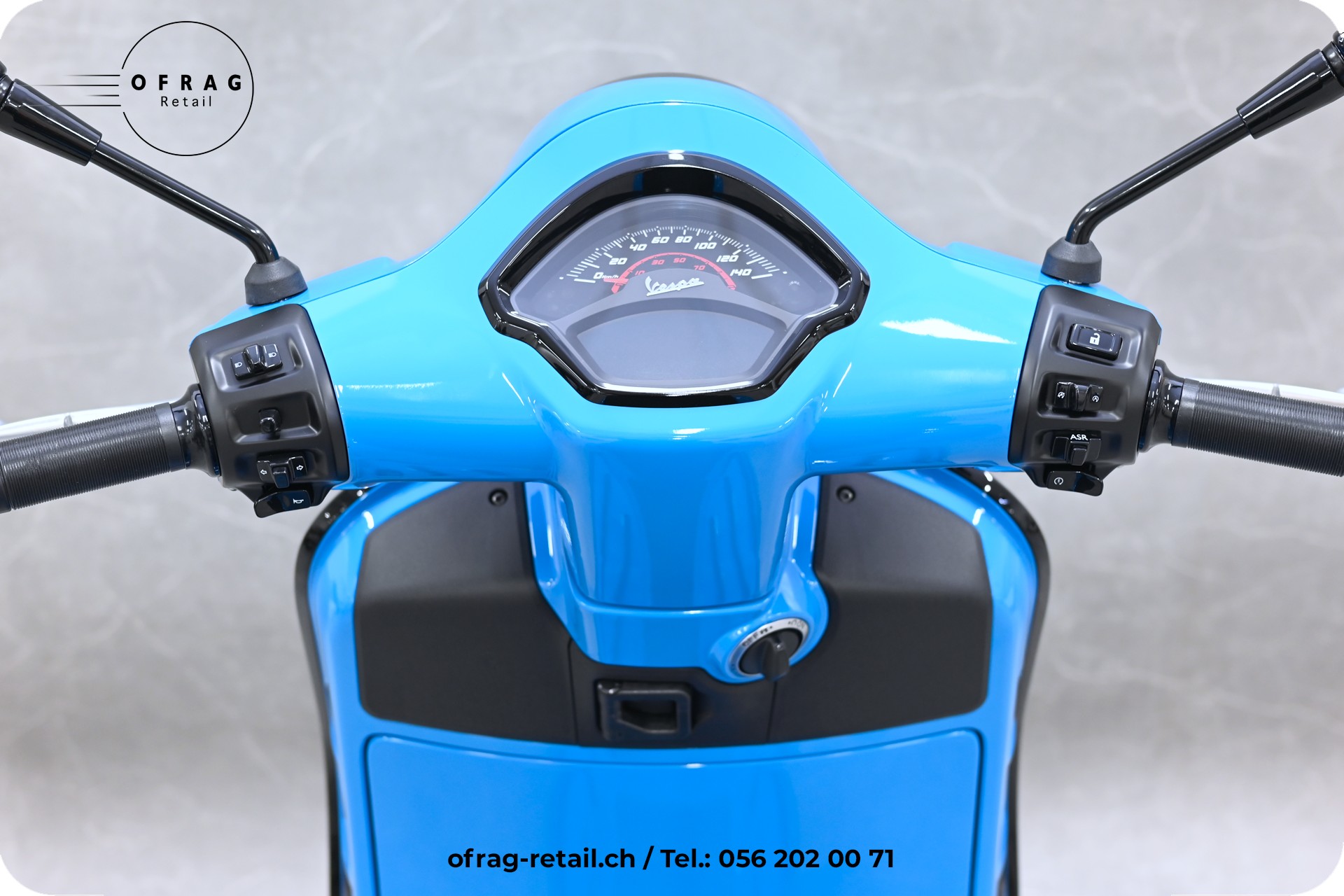 PIAGGIO Vespa GTS 125 Super Sport-image-4