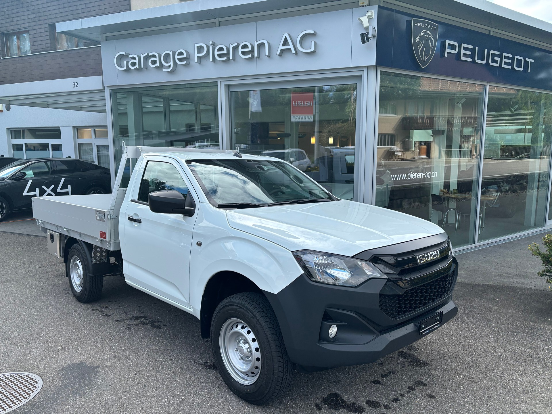 ISUZU D-MAX 1.9 Single mit Alu-Brücke N60B 4x4 AT