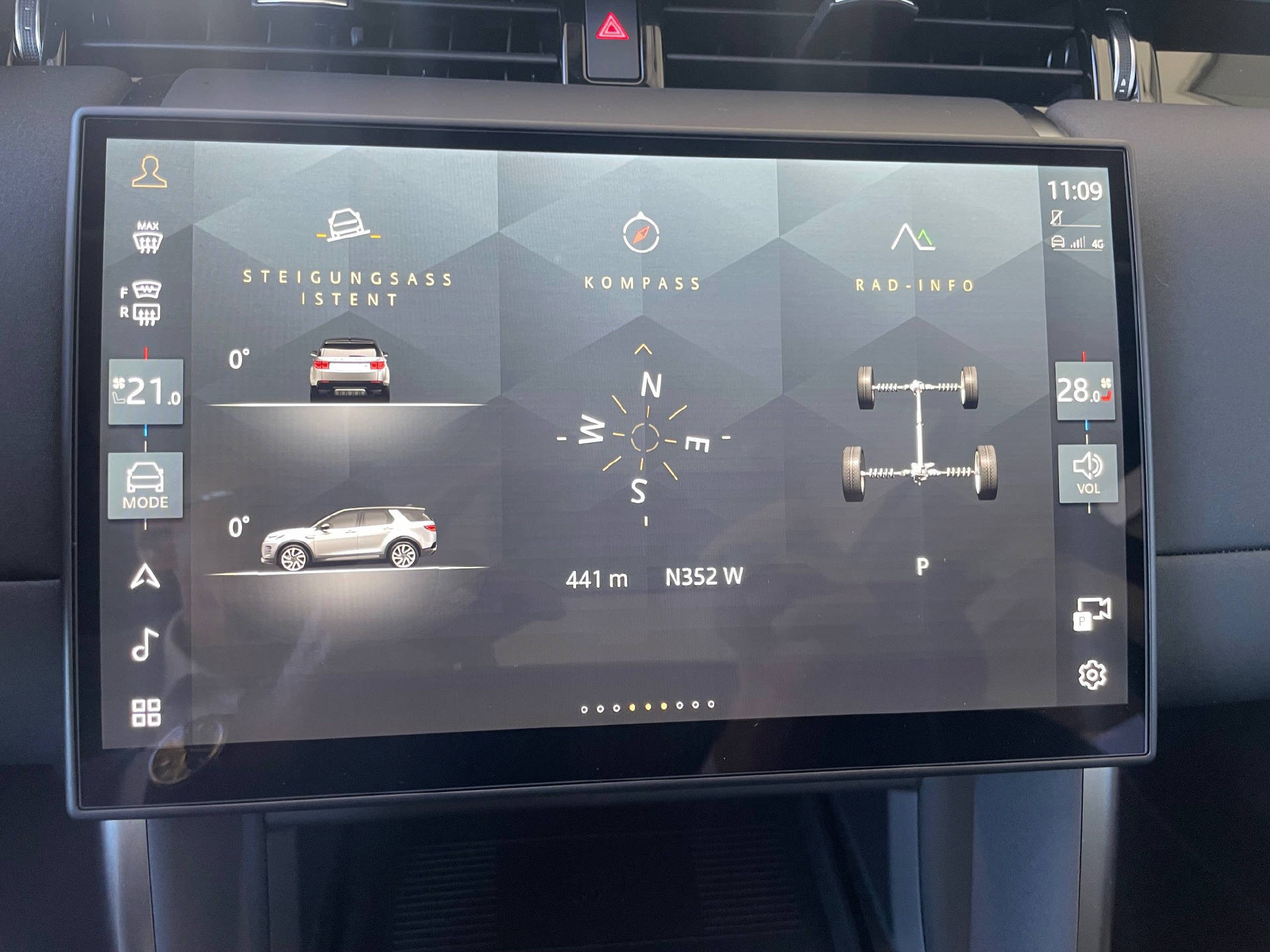 LAND ROVER Discovery Sport 2.0 D I4 200 S-image-15