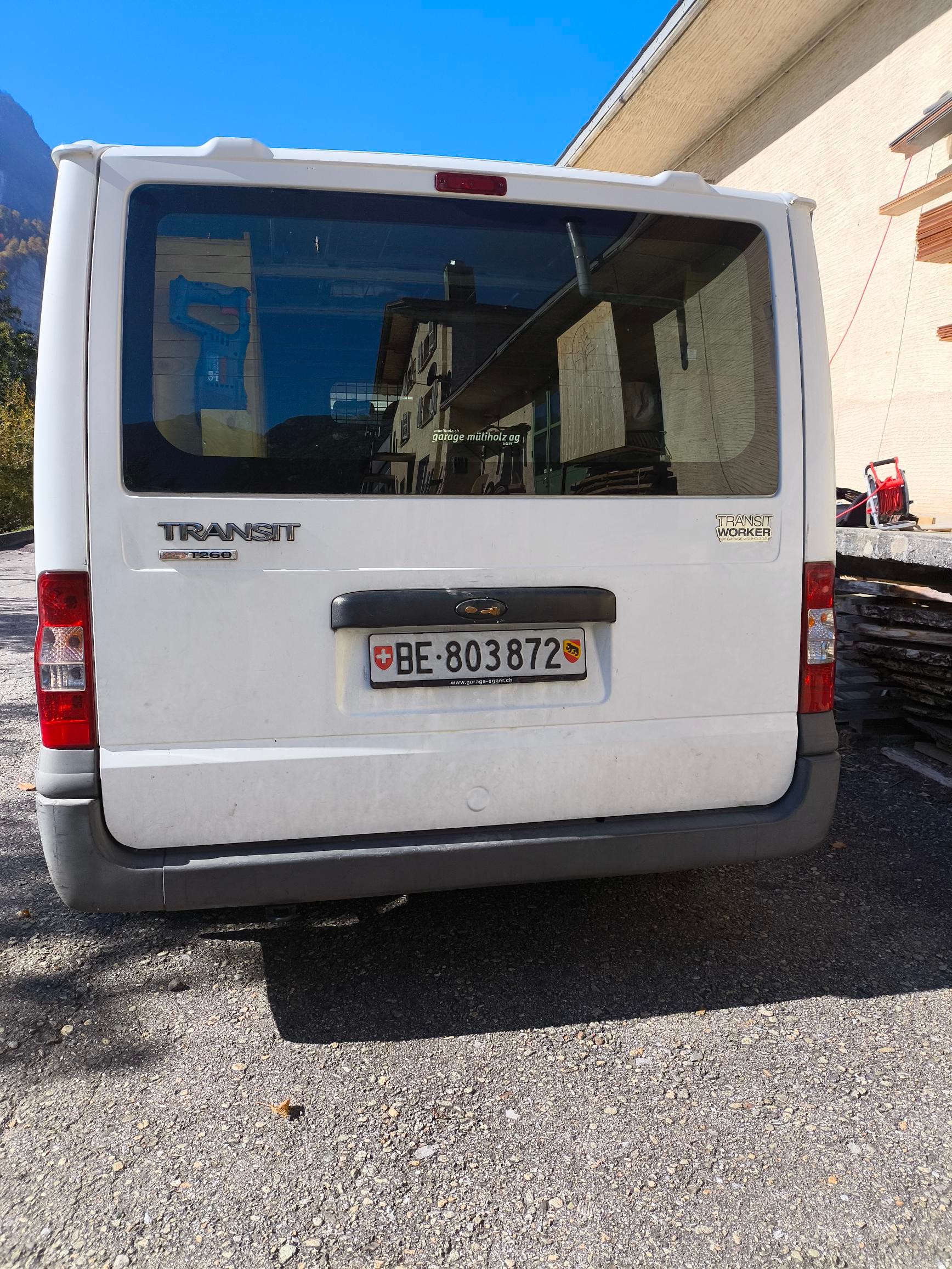 FORD Transit 2.2 TDCi 260 S Trend-image-1
