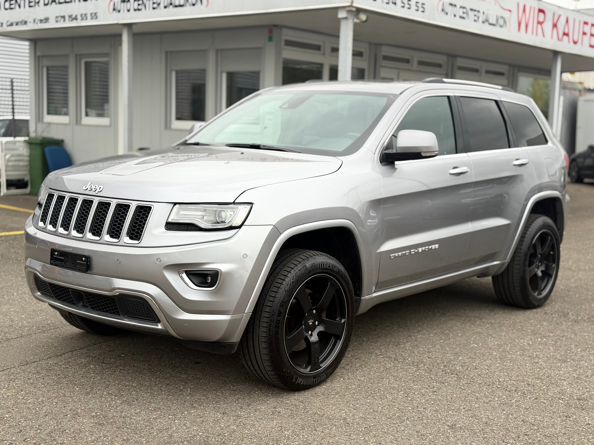 JEEP Grand Cherokee 3.0 CRD Overland Automatic-image-12
