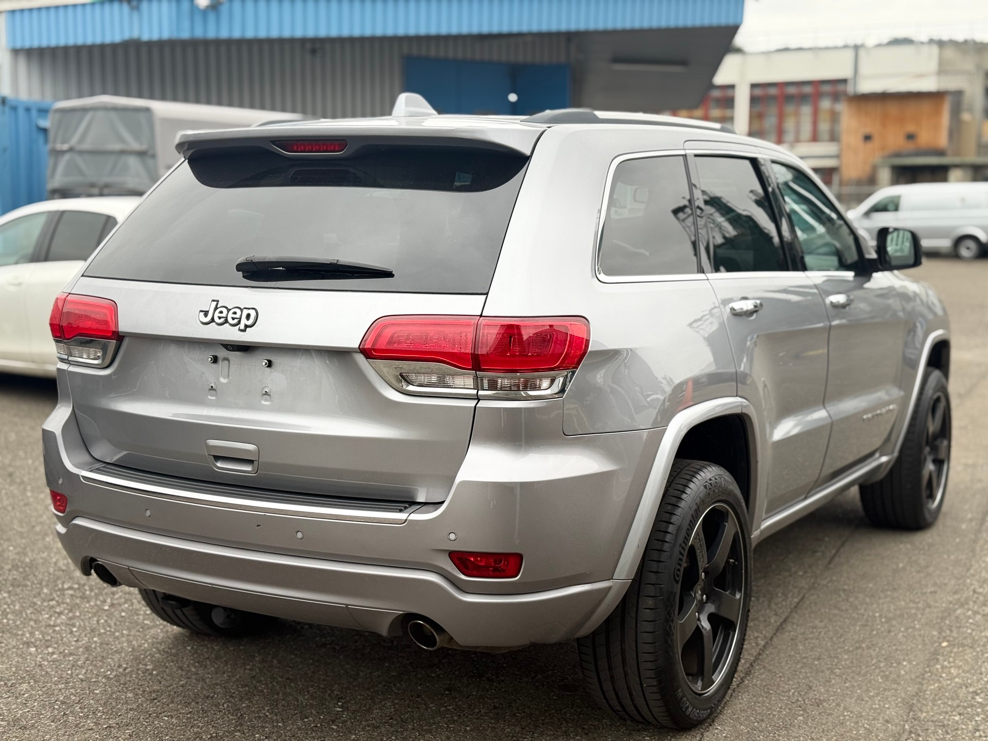 JEEP Grand Cherokee 3.0 CRD Overland Automatic-image-13