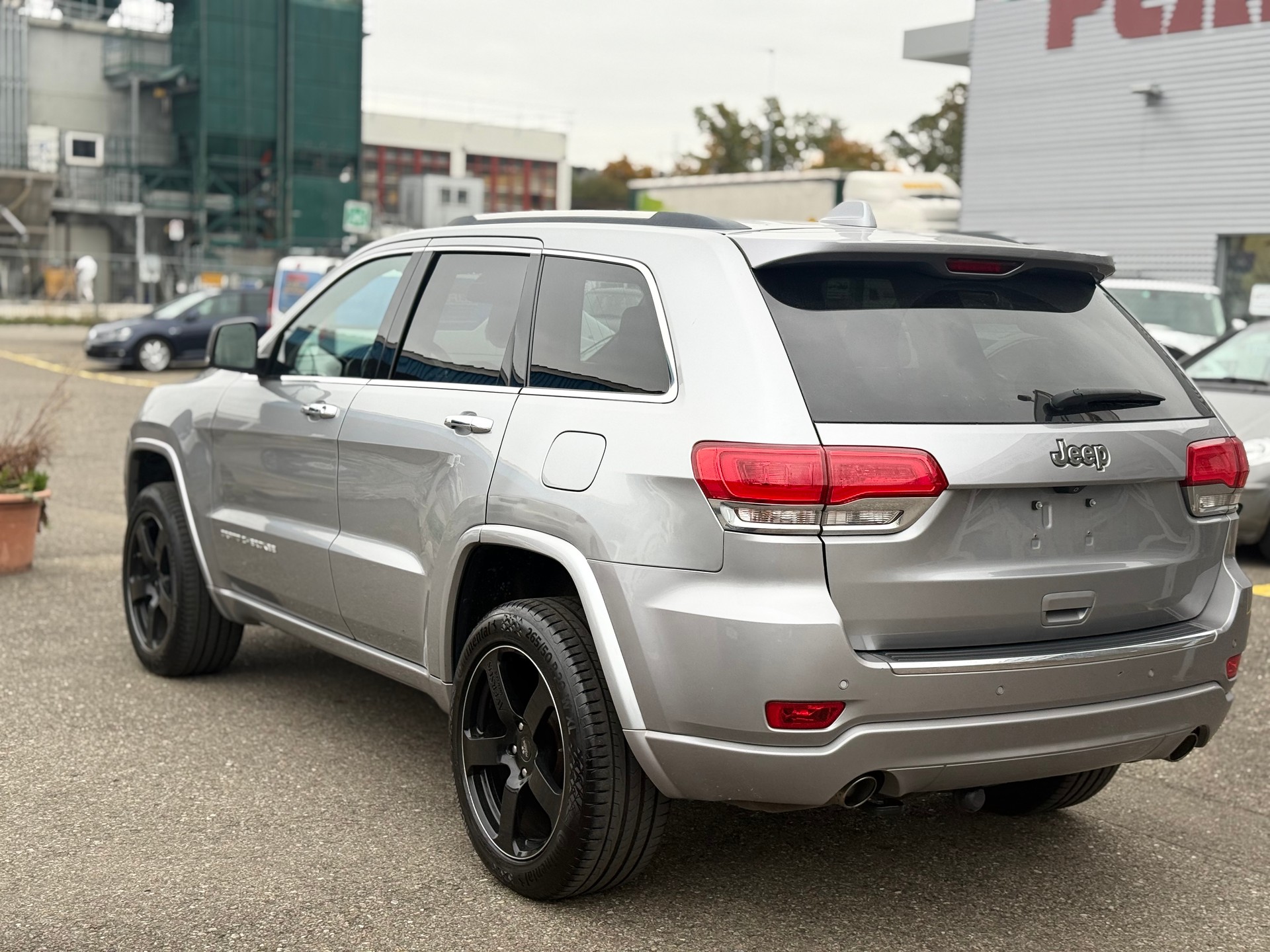JEEP Grand Cherokee 3.0 CRD Overland Automatic-image-1