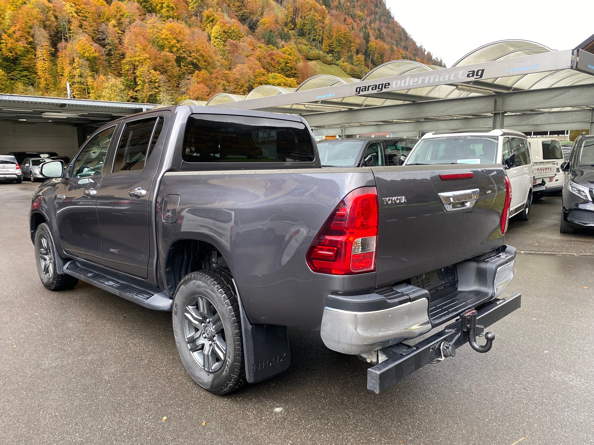 TOYOTA Hilux 2.8D-4D Style Double Cab 4x4 A-image-13