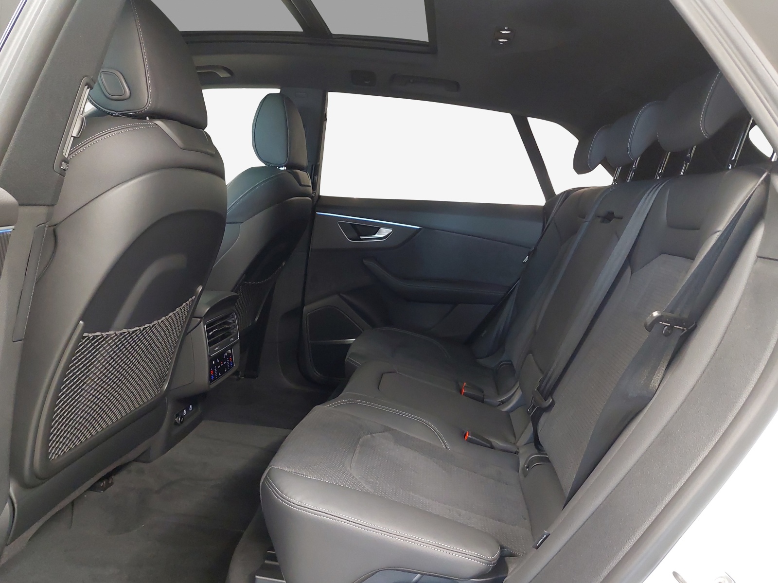 AUDI Q8 SUV TDI quattro 210 kW tiptronic-image-11
