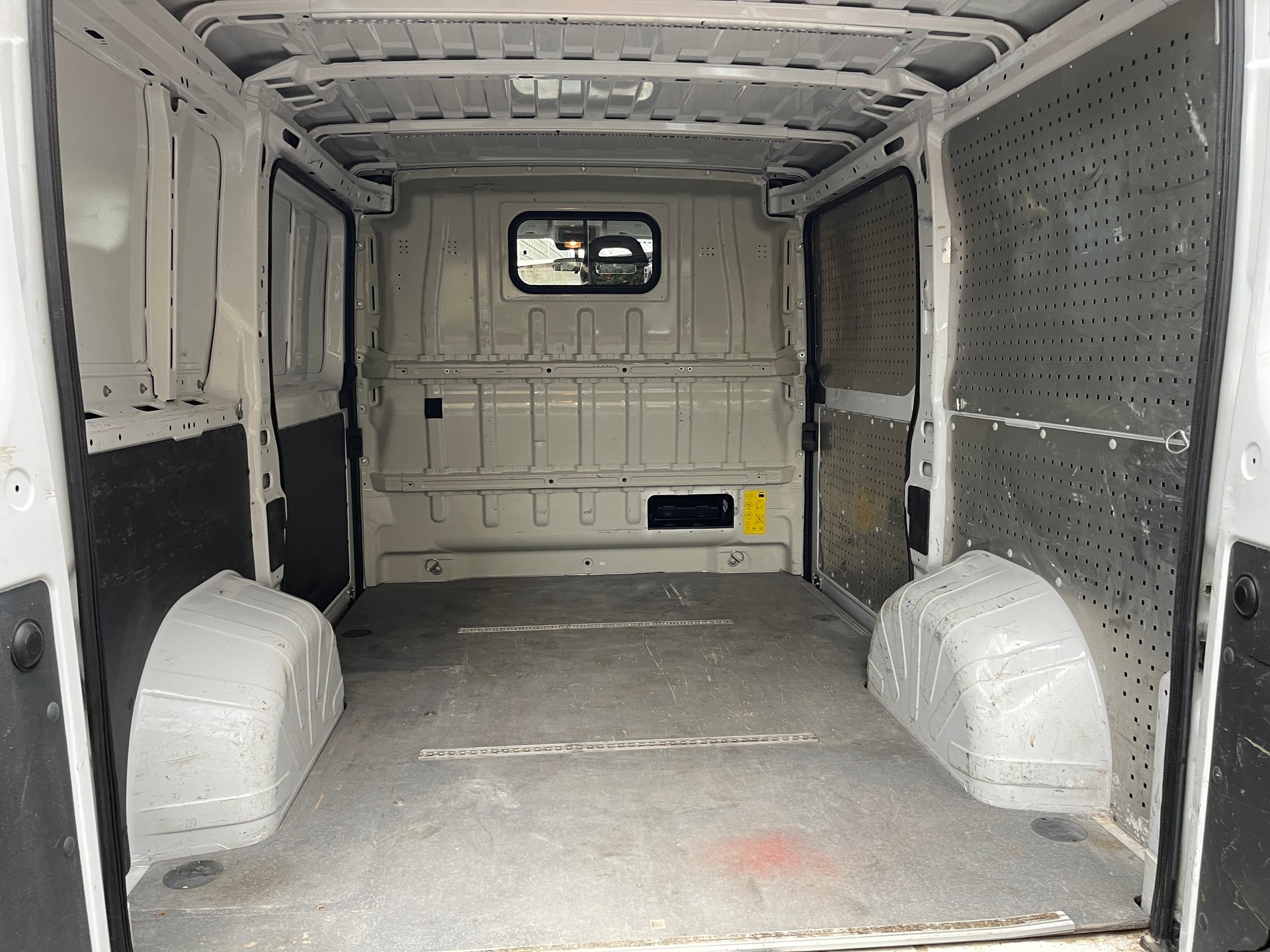 FIAT Ducato 11Q 2.0 MJ-image-9