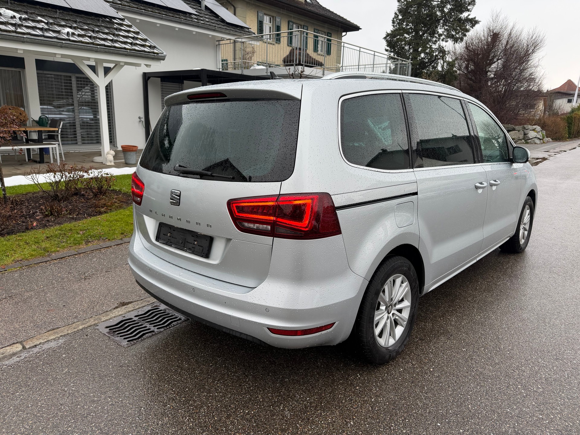 SEAT Alhambra 1.4 TSI DSG Style-image-5