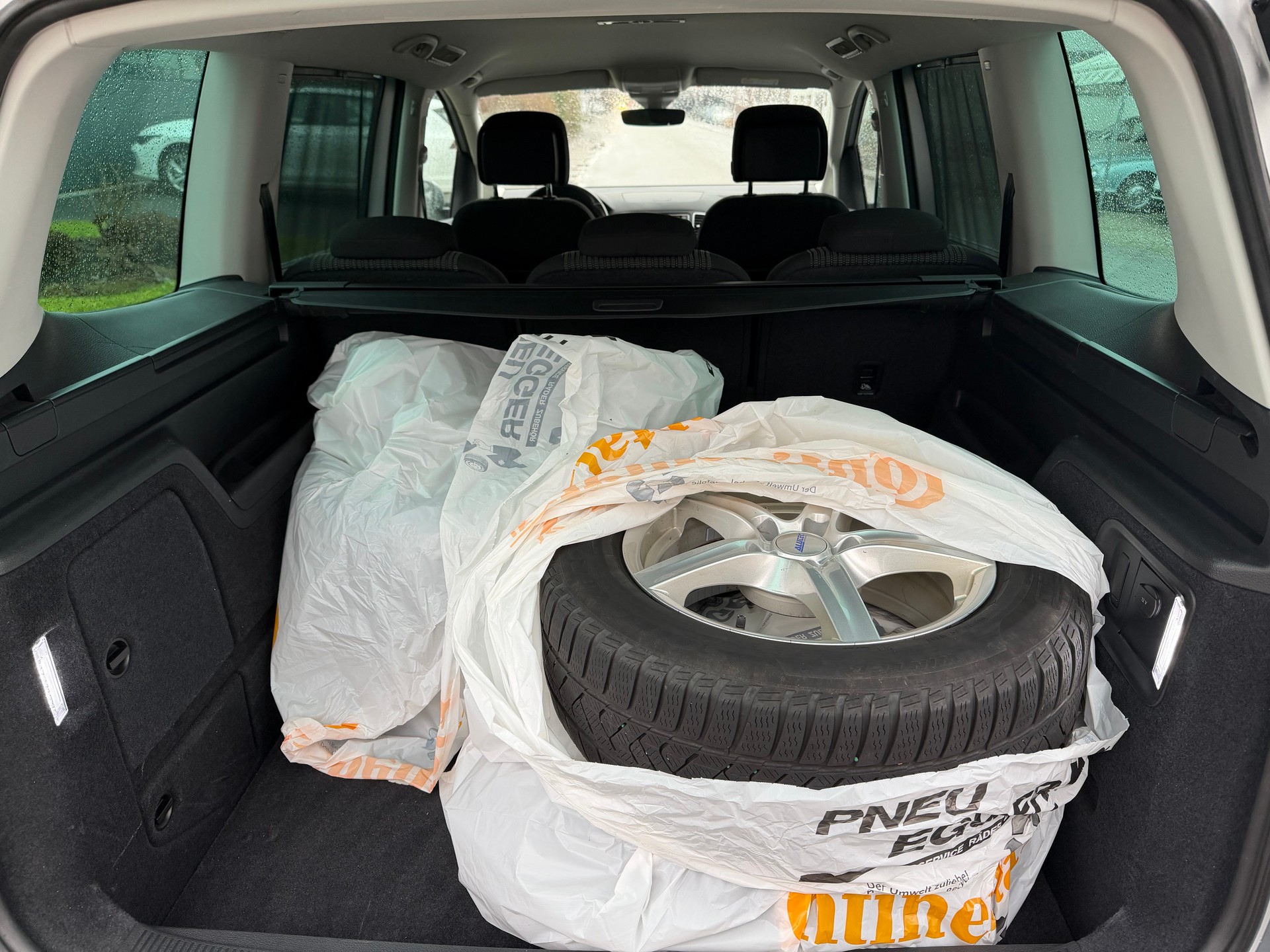 SEAT Alhambra 1.4 TSI DSG Style-image-12