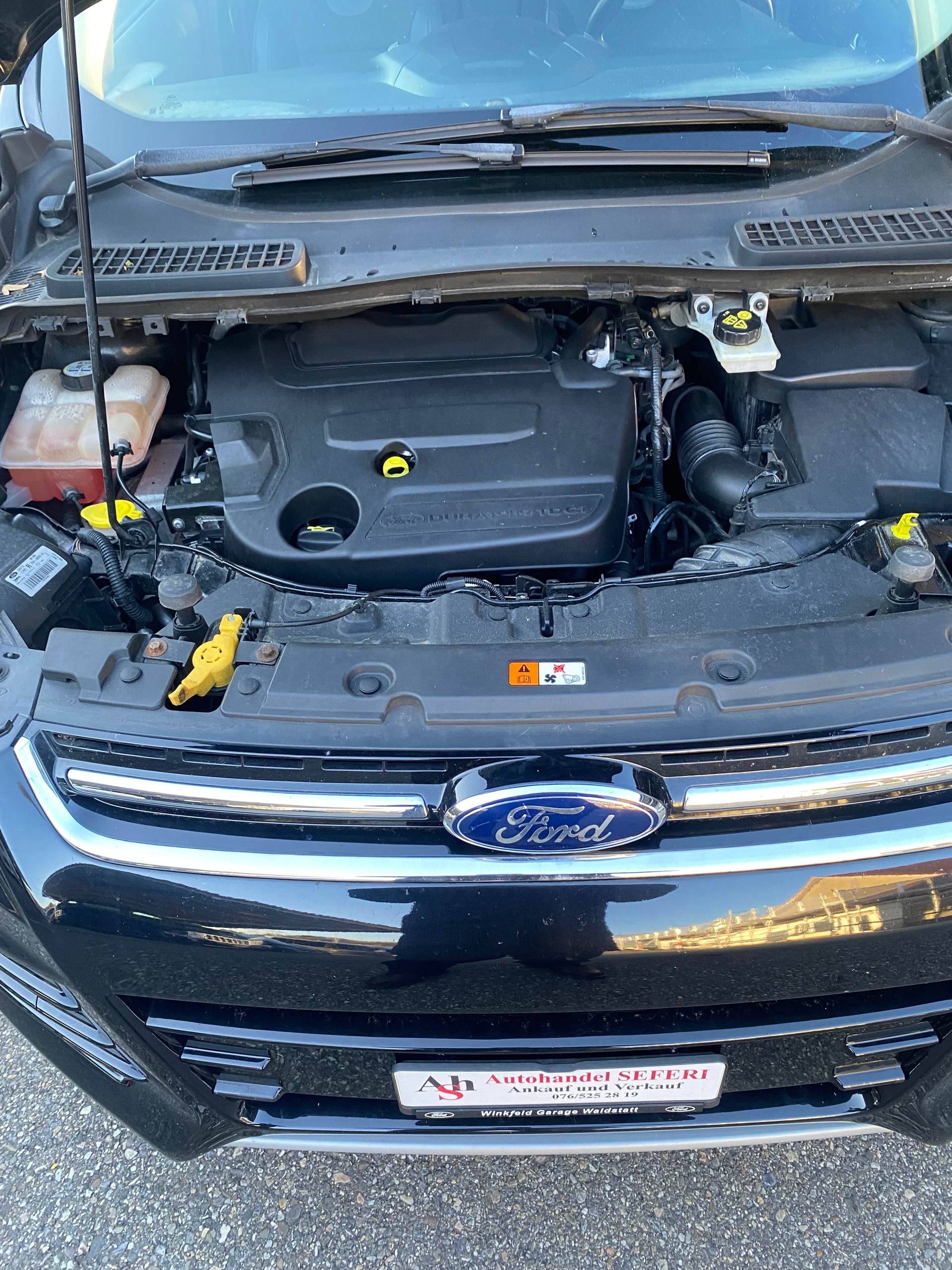 FORD Kuga 2.0 TDCi Titanium 4WD PowerShift-image-15
