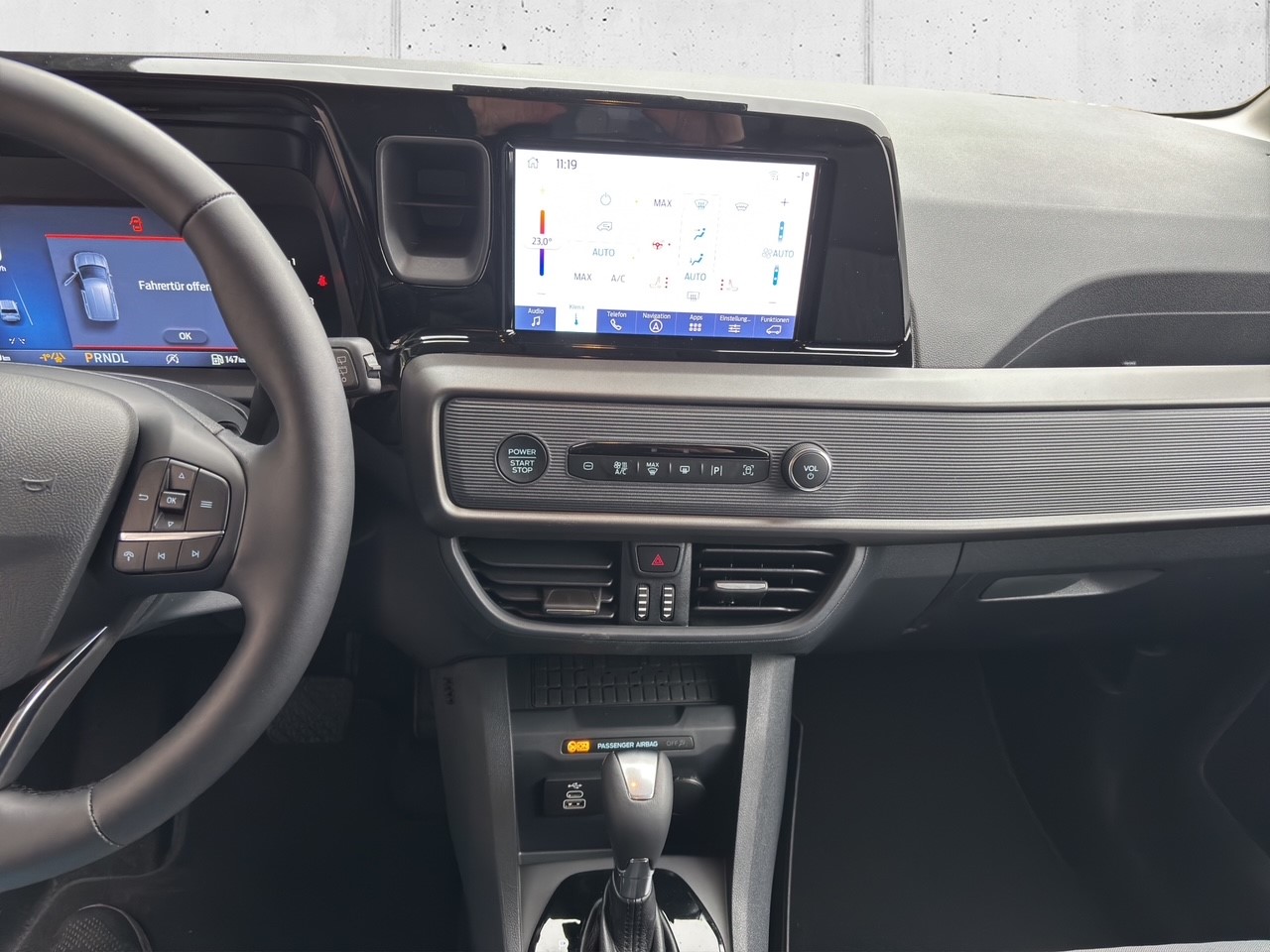 FORD Transit Tourneo Courier 1.0 EcoBoost Titanium-image-11