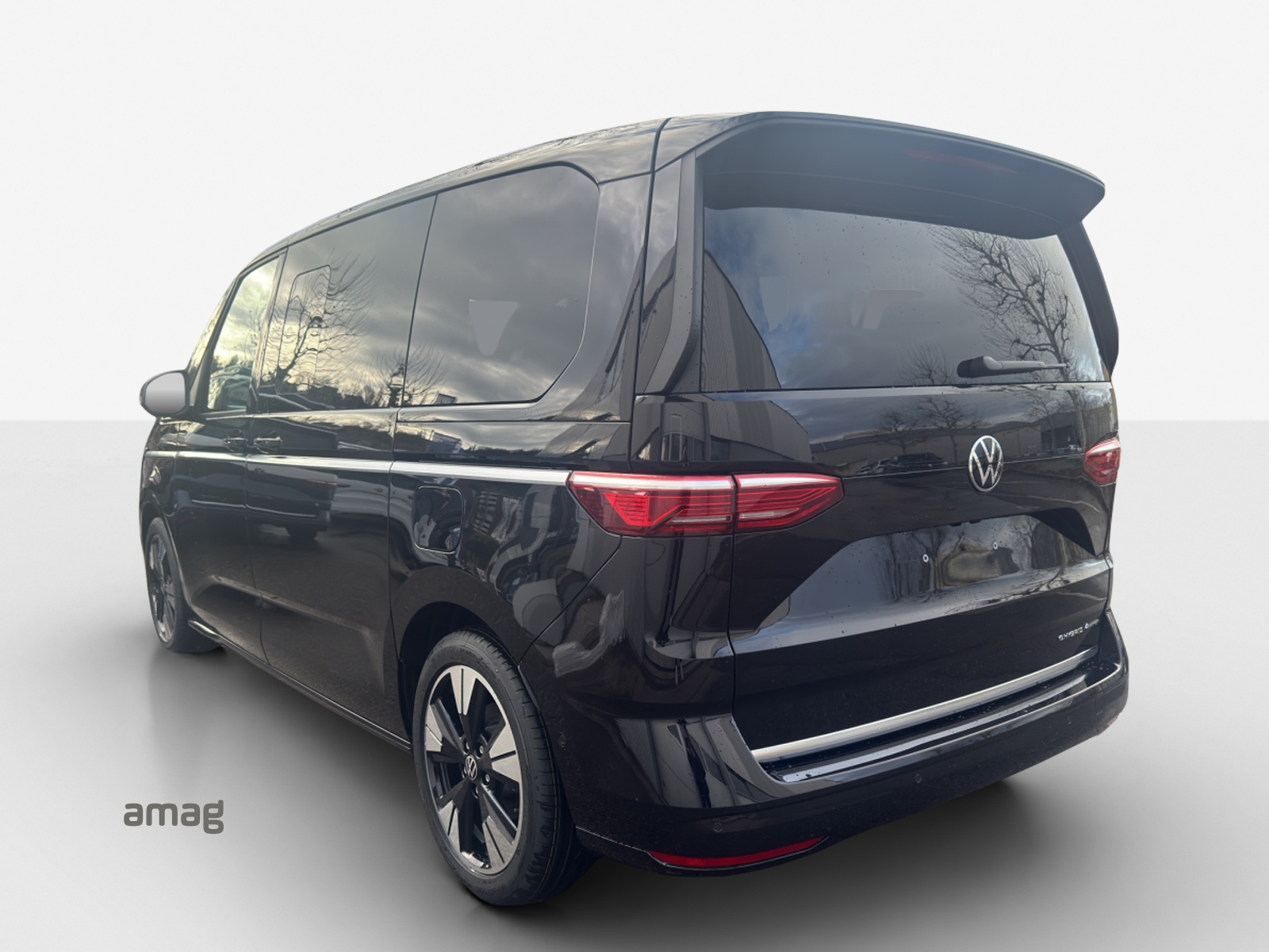 VW Multivan 1.5 eHybrid Style Liberty 4Motion DSG-image-2