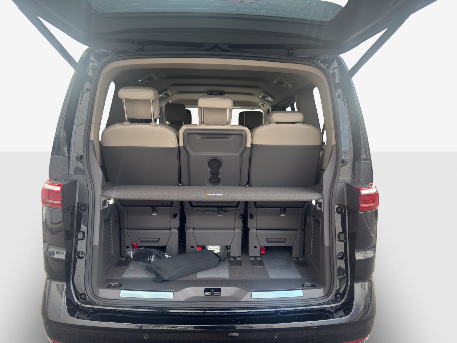 VW Multivan 1.5 eHybrid Style Liberty 4Motion DSG-image-12