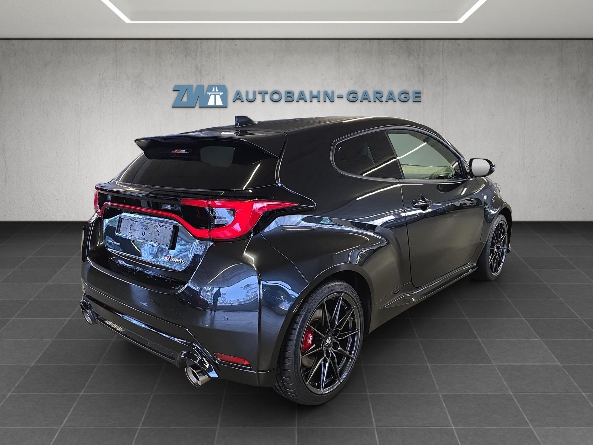 TOYOTA GR Yaris 1.6 Turbo Sport 4x4-image-4