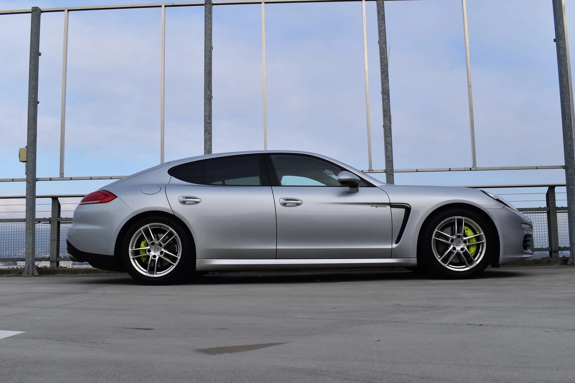 PORSCHE PANAMERA S E-HYBRID l 416 PS-image-0