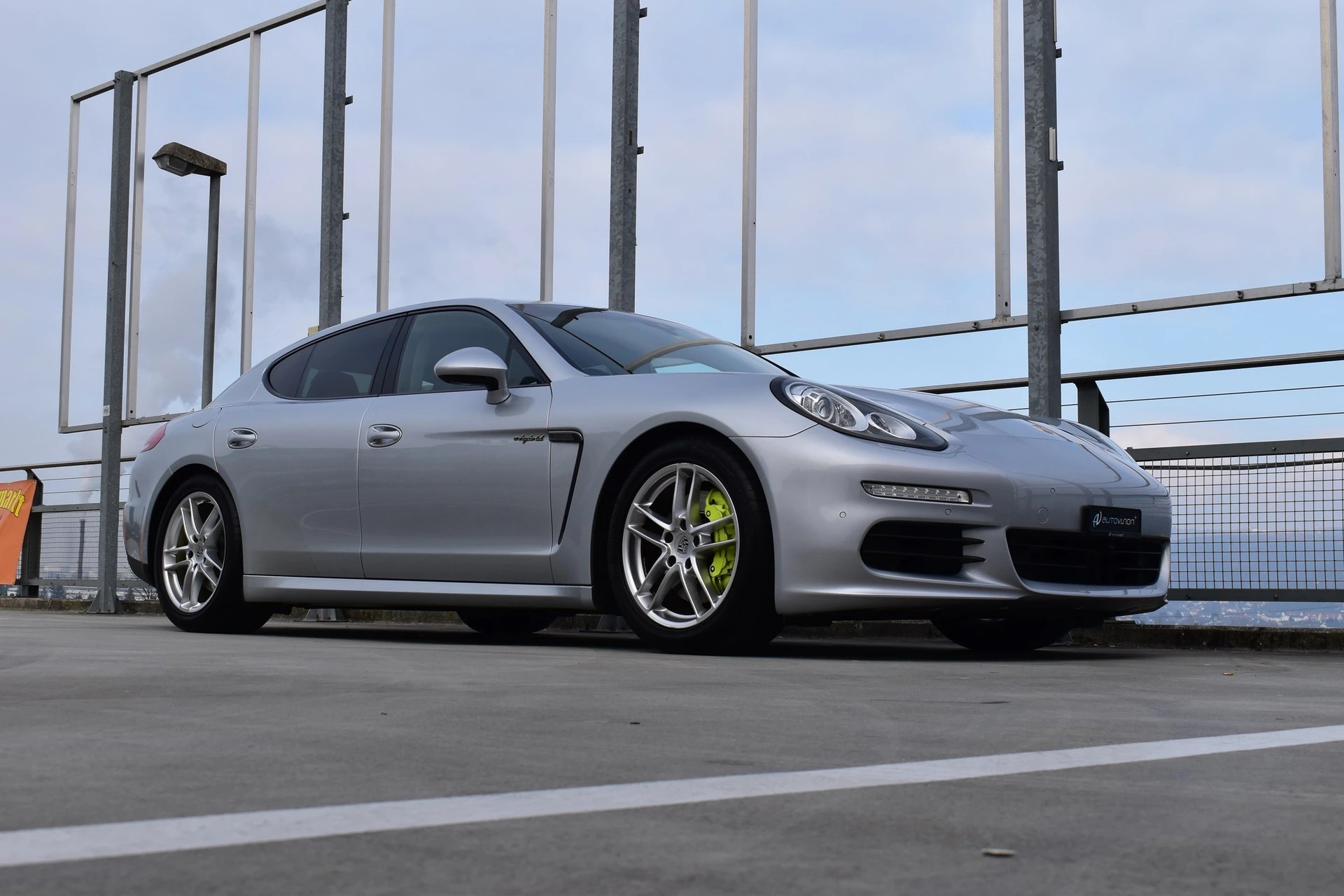 PORSCHE PANAMERA S E-HYBRID l 416 PS-image-12