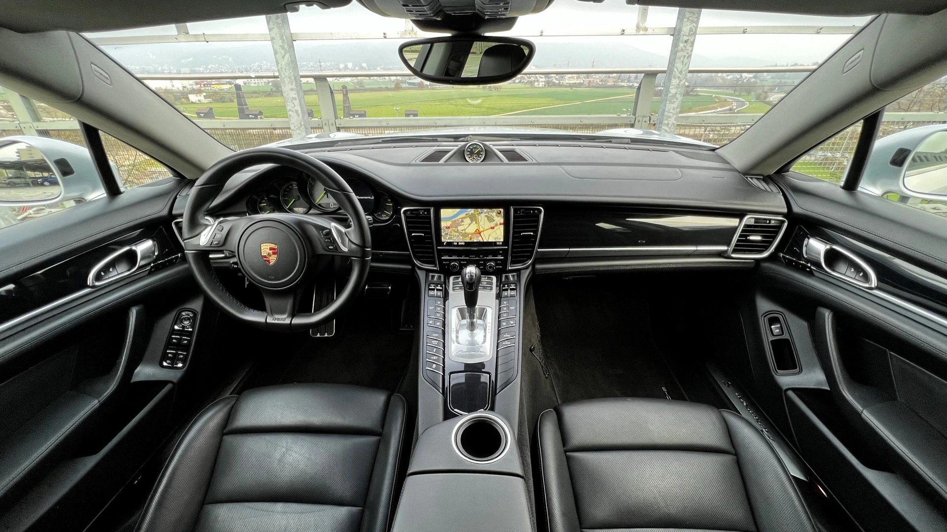PORSCHE PANAMERA S E-HYBRID l 416 PS-image-22