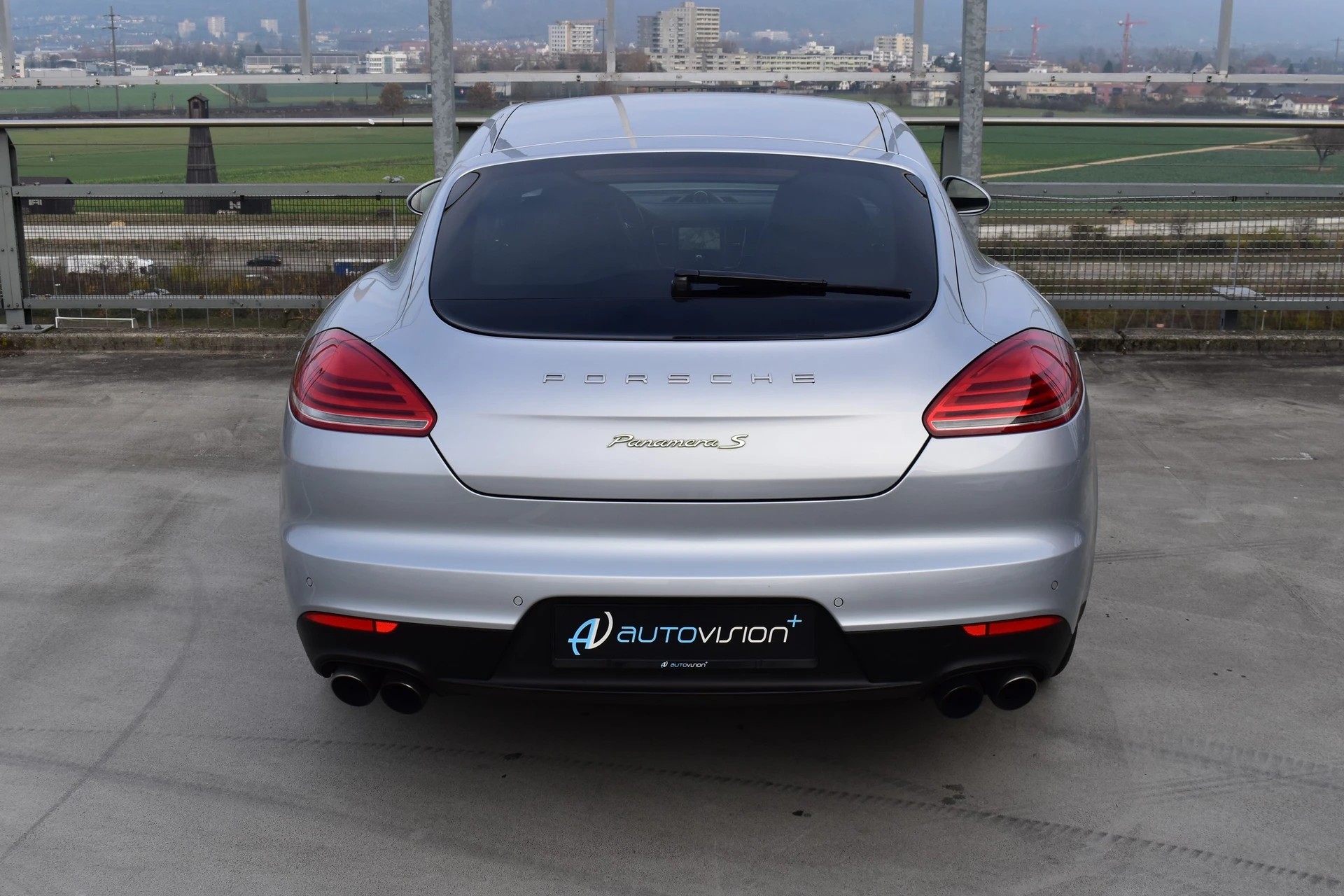 PORSCHE PANAMERA S E-HYBRID l 416 PS-image-18